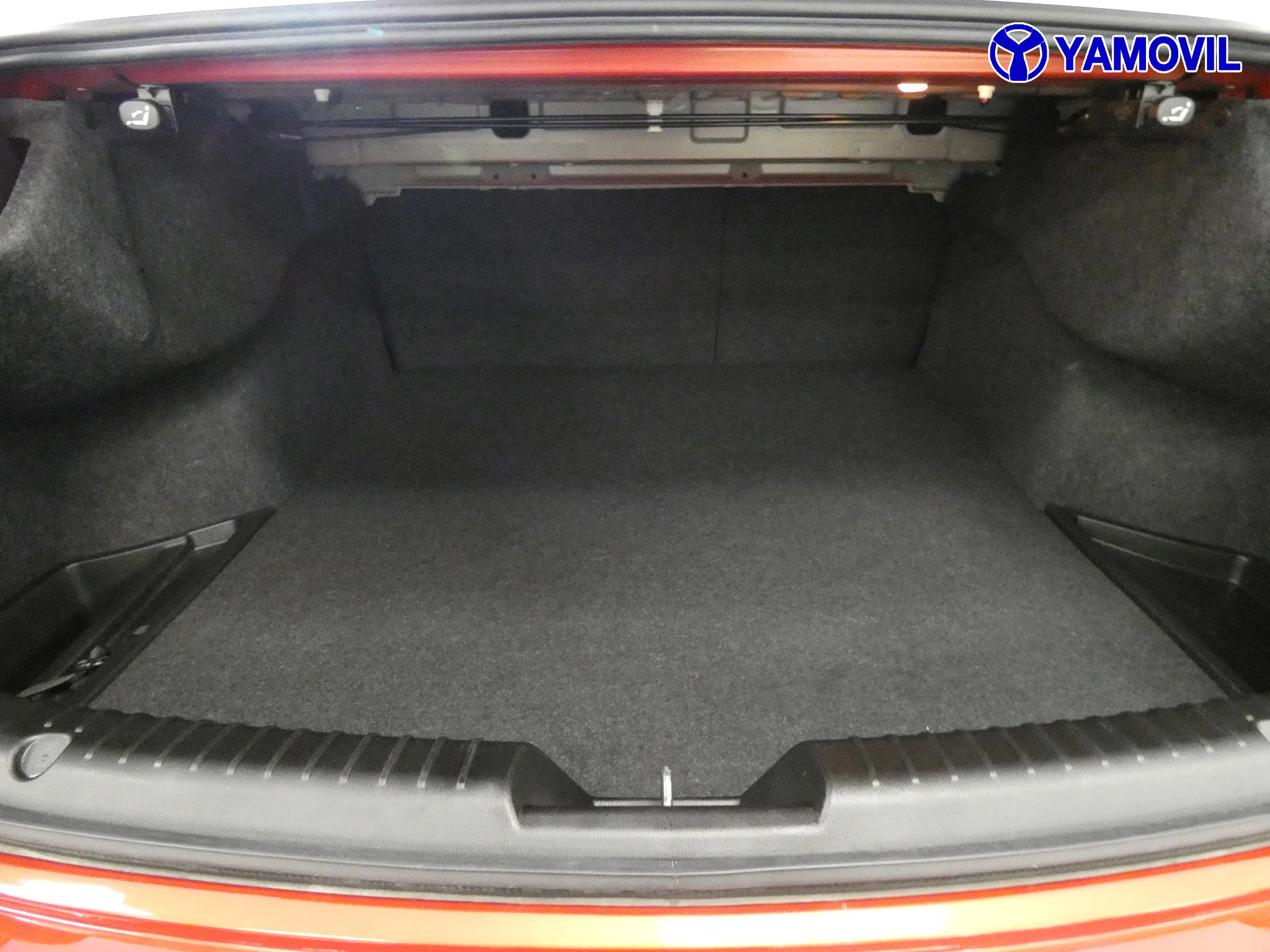 Mazda 6 2.2 DE LUXURY 4P - Foto 7