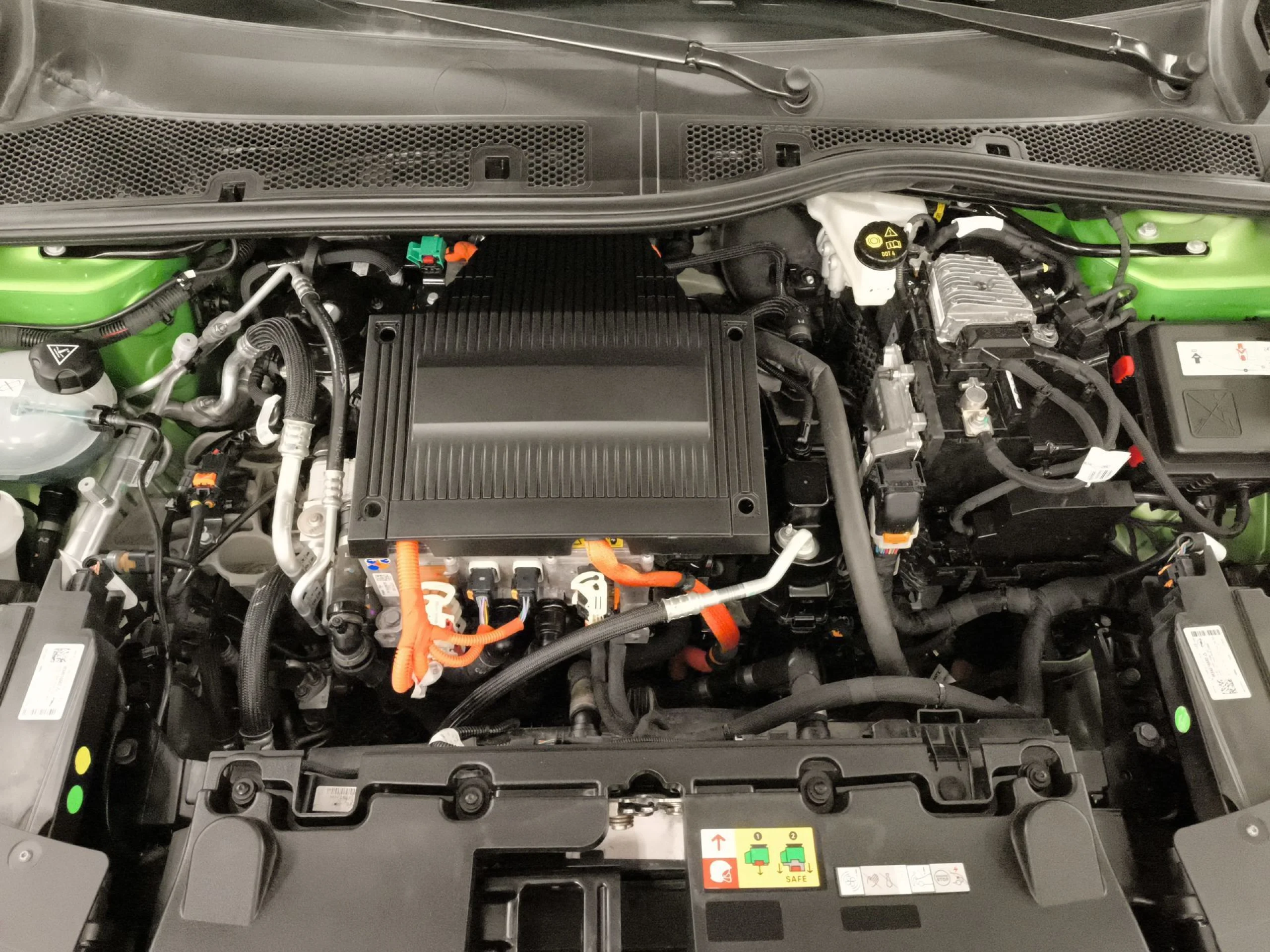 Opel Mokka-e BEV 50kWh Ultimate-e 100 kW (136 CV) - Foto 22
