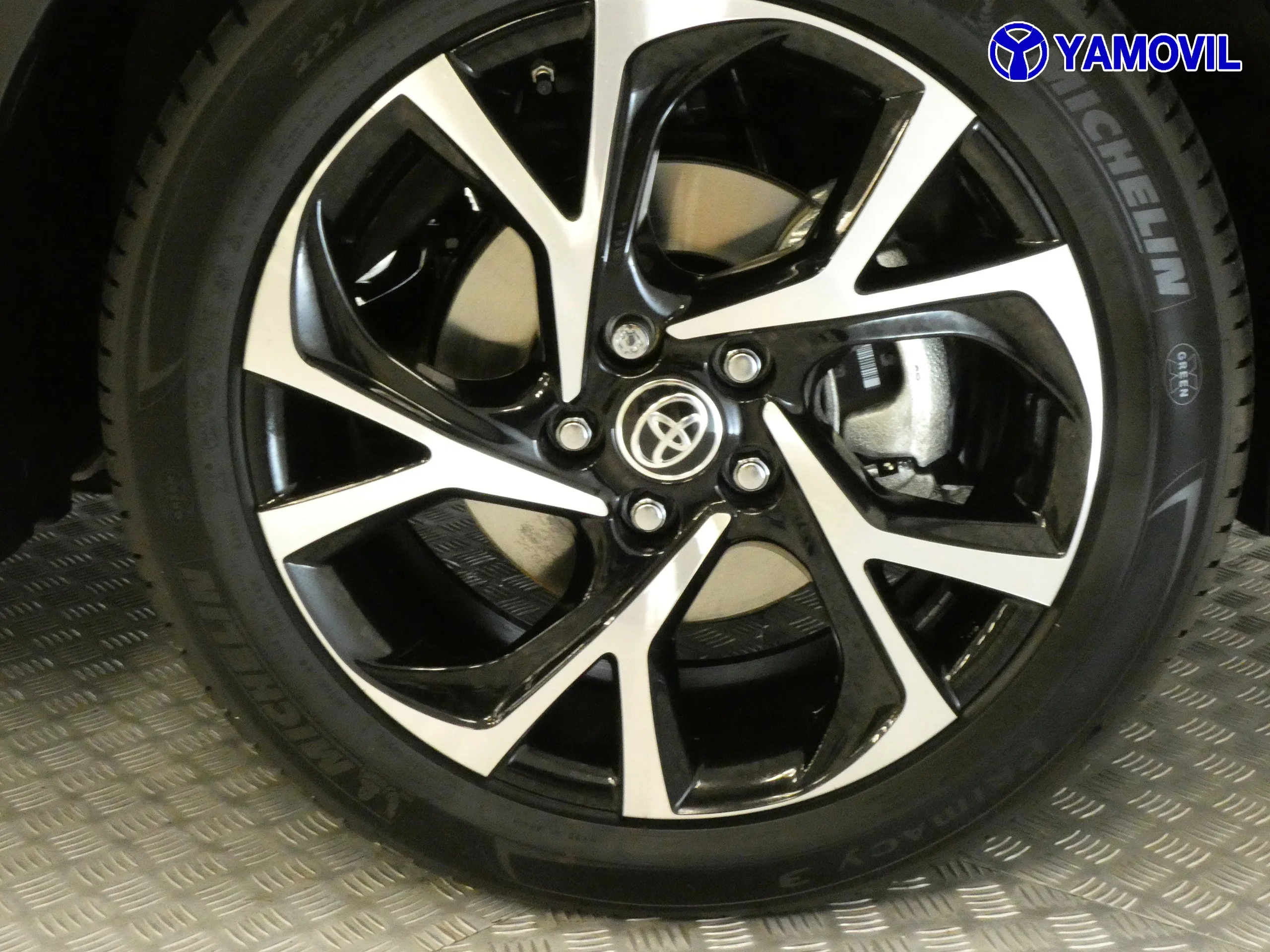 Toyota C-HR 1.8 HYBRID 125H ADVANCE 5P - Foto 9
