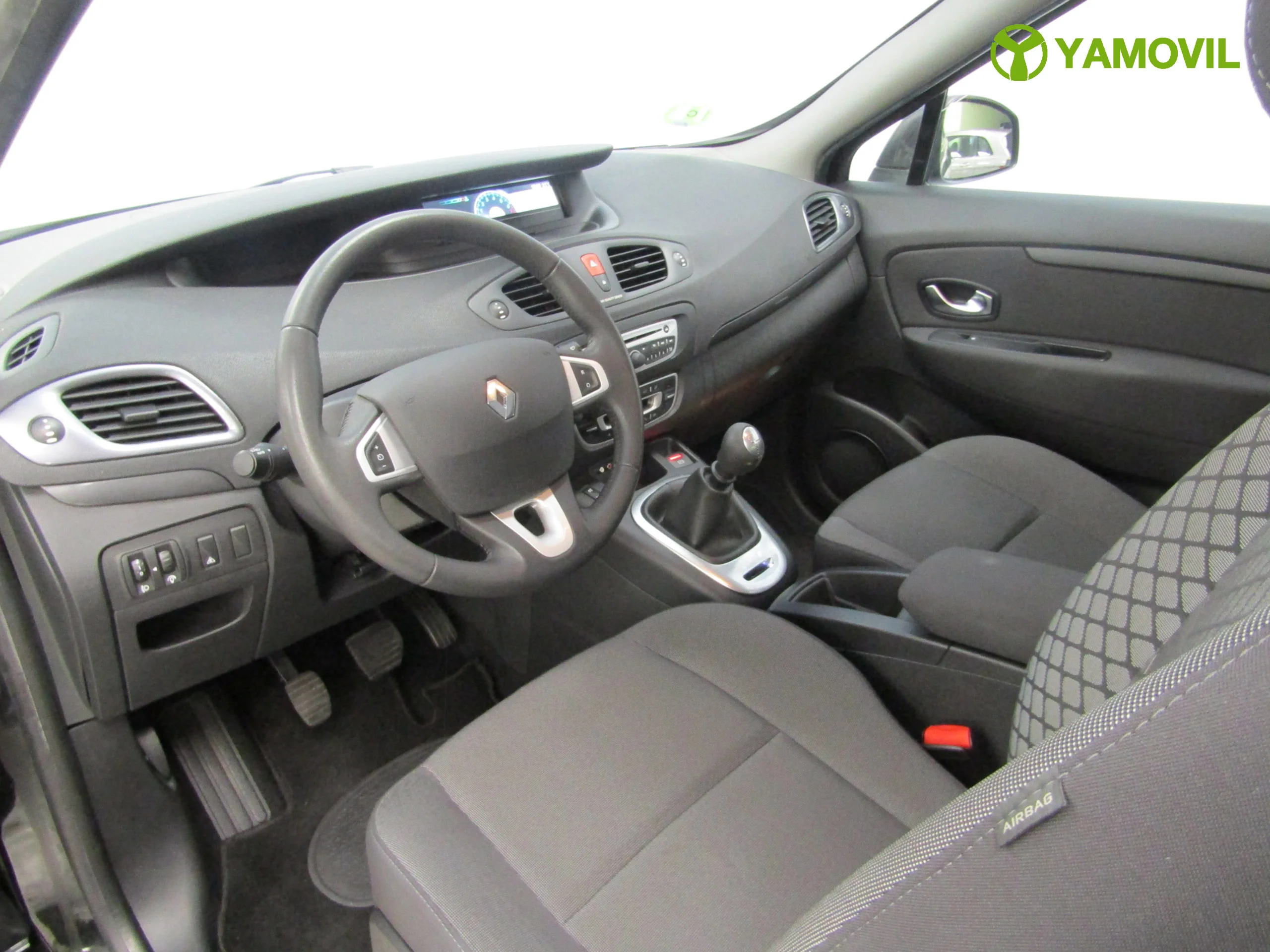 Renault Scenic 1.6 110CV AUTHENTIQUE - Foto 14