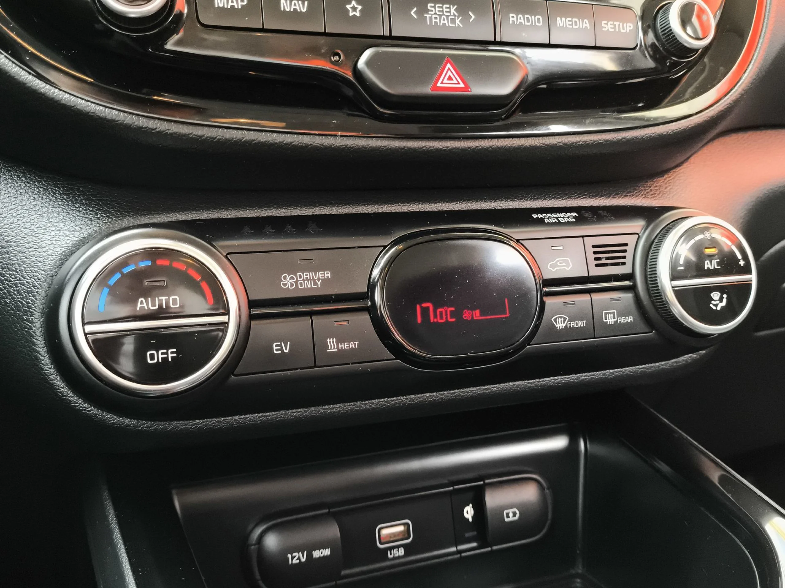 Kia E-Soul Emotion (Long Range) 150 kW (204 CV) - Foto 23
