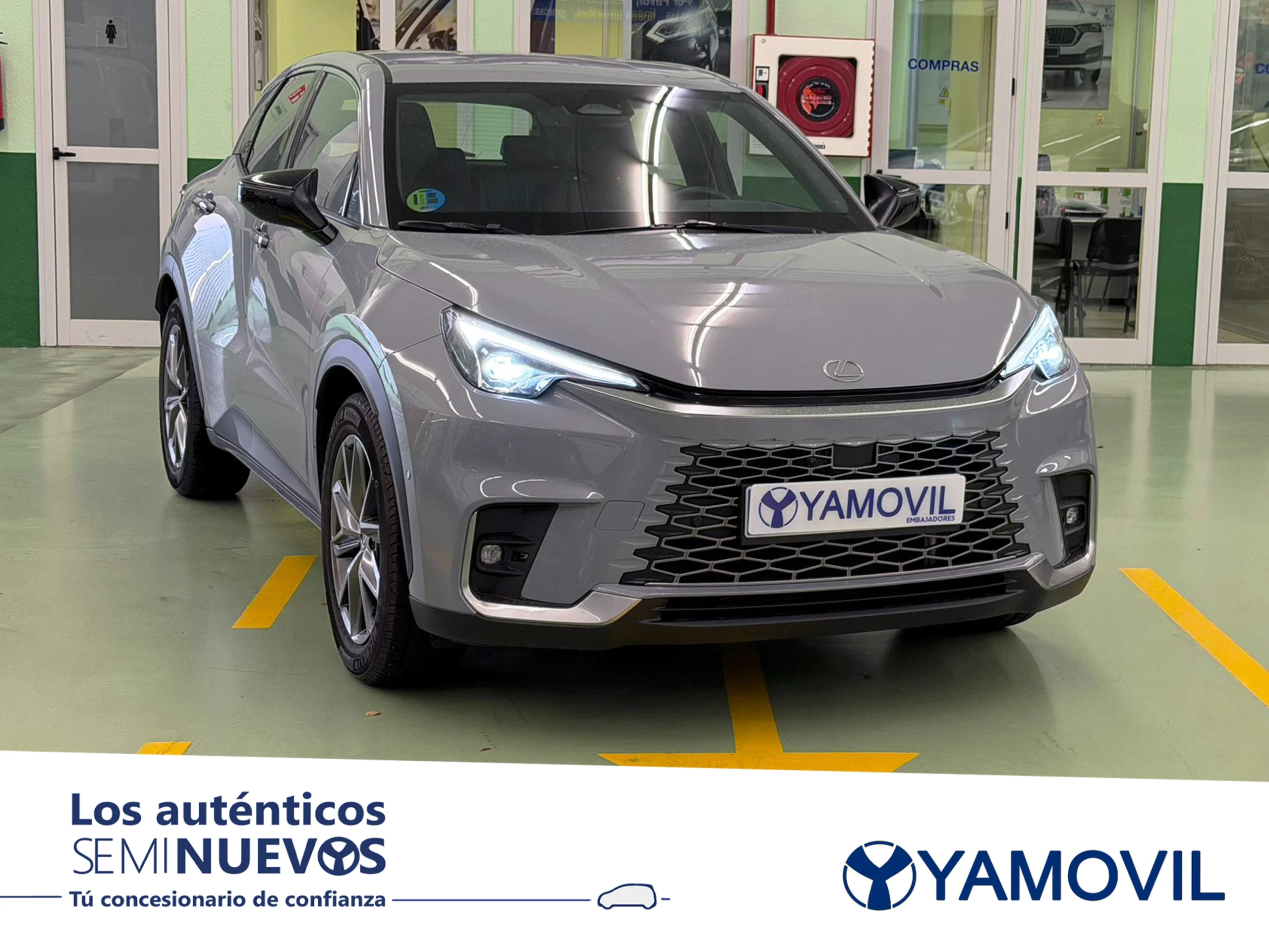 Lexus LBX 1.5 HEV Relax+ 100 kW (136 CV) - Foto 3