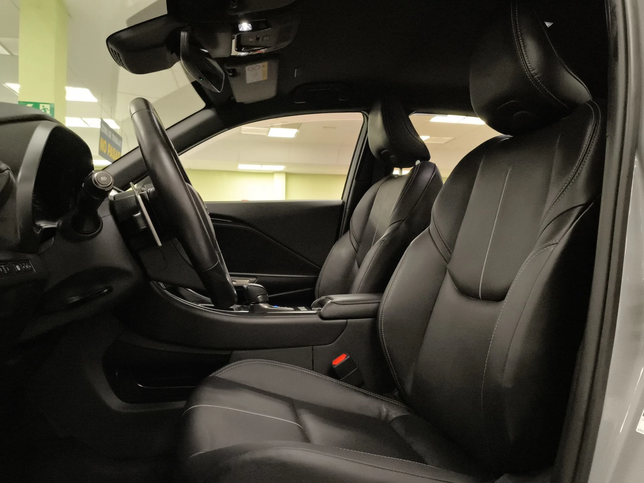 Lexus LBX 1.5 HEV Relax+ 100 kW (136 CV) - Foto 8