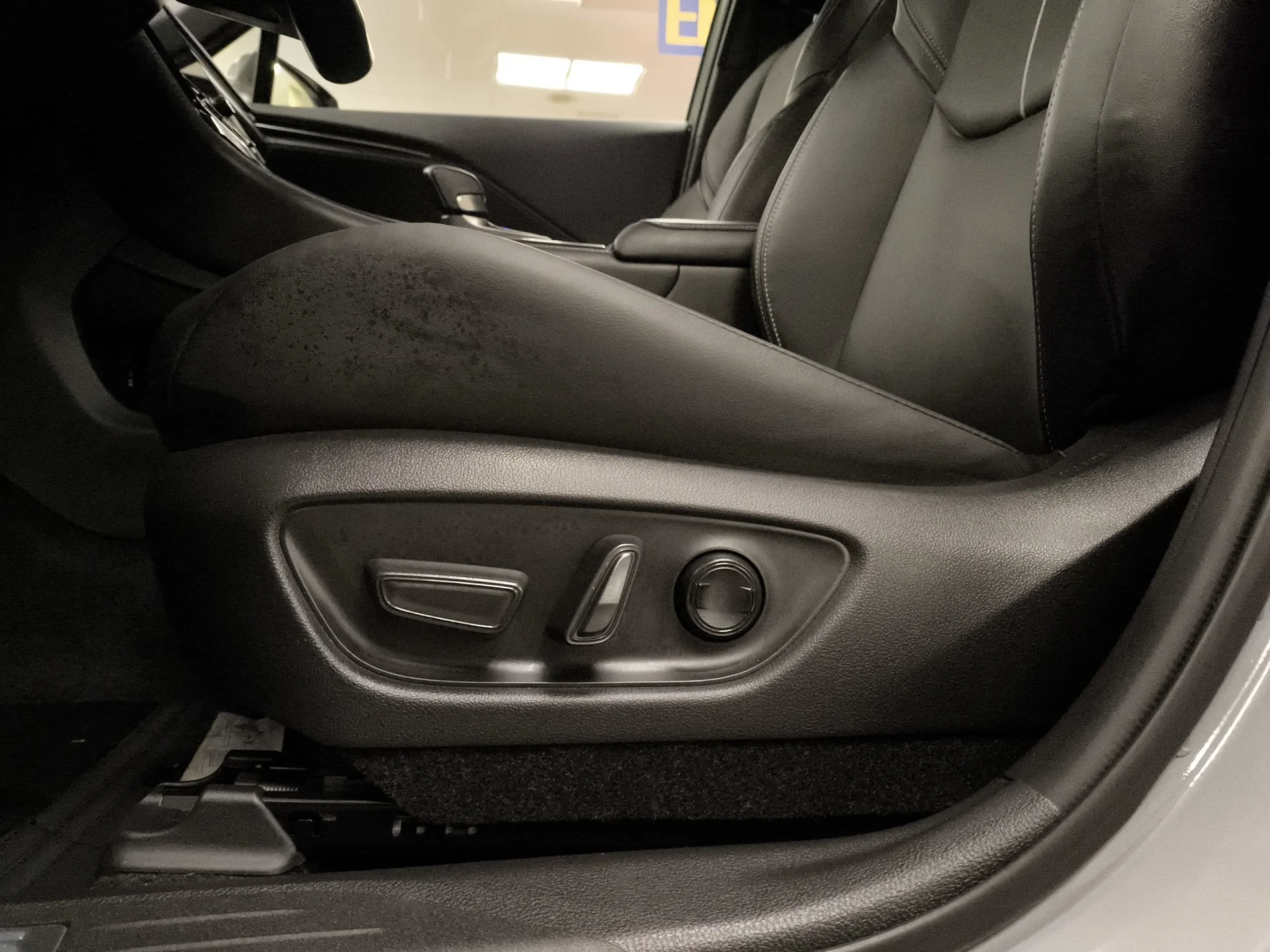 Lexus LBX 1.5 HEV Relax+ 100 kW (136 CV) - Foto 9