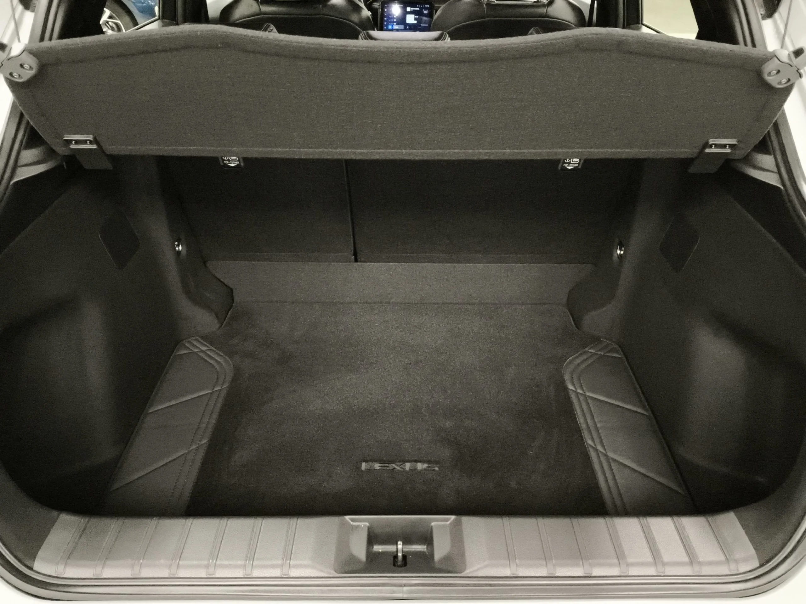 Lexus LBX 1.5 HEV Relax+ 100 kW (136 CV) - Foto 21