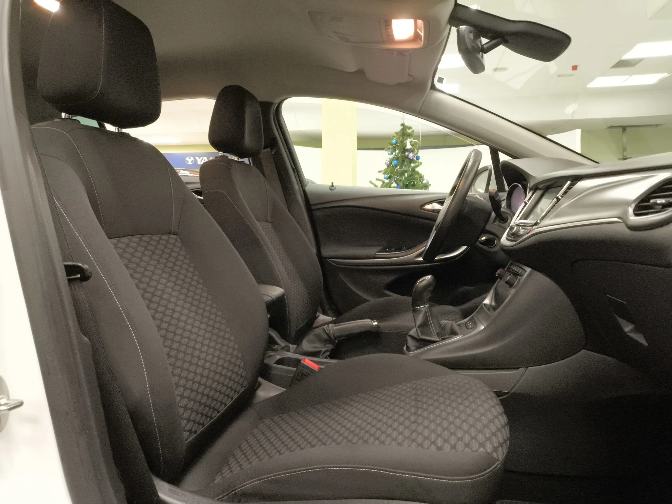 Opel Astra 1.4 Turbo Selective 92 kW (125 CV) - Foto 20