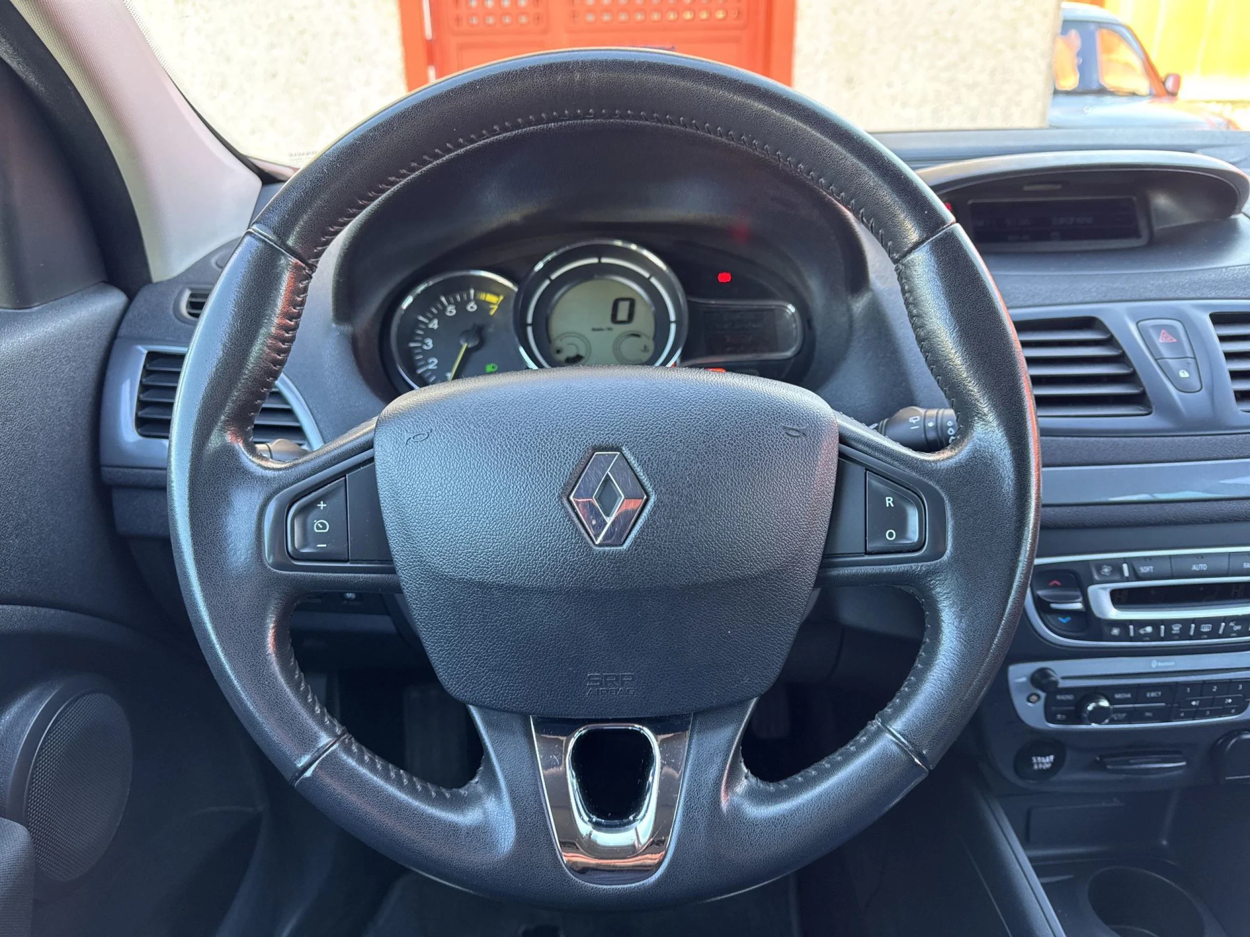 Renault Megane Sport Tourer Limited Energy SANDS TCe 85 kW (115 CV) - Foto 13