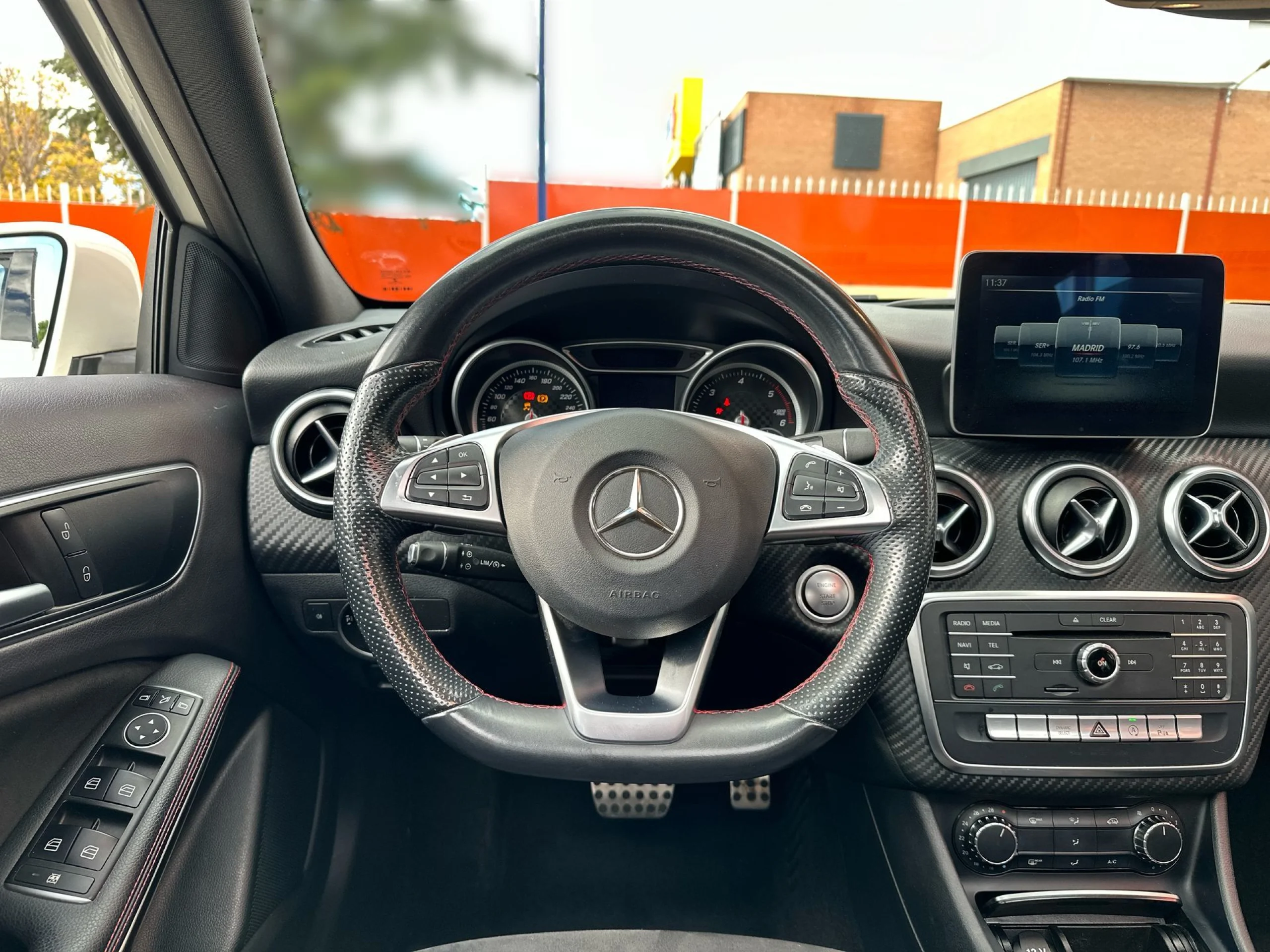 Mercedes-Benz Clase A A 200 d AMG Line 100 kW (136 CV) - Foto 10