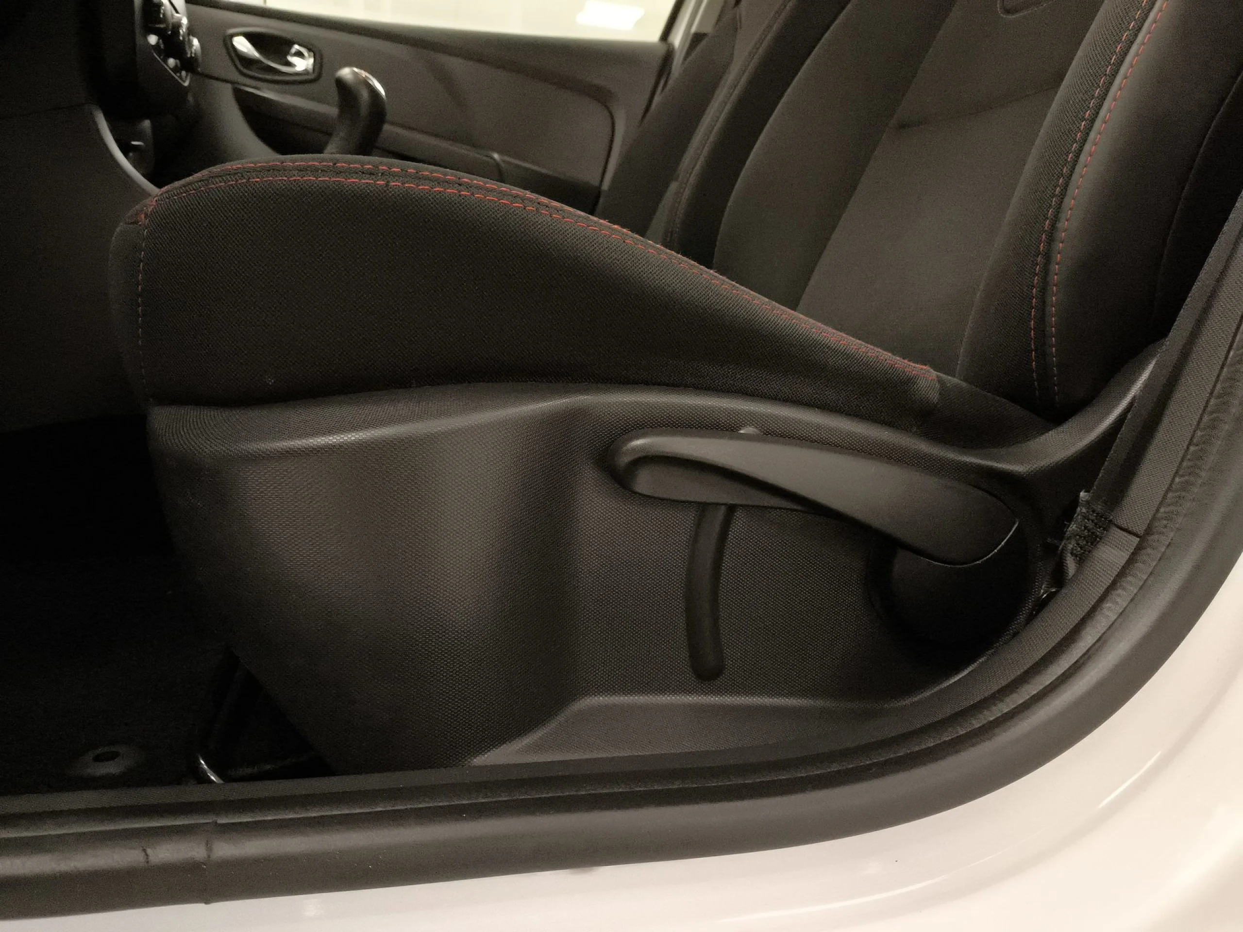 Renault Clio Business dCi 55 kW (75 CV) - Foto 9