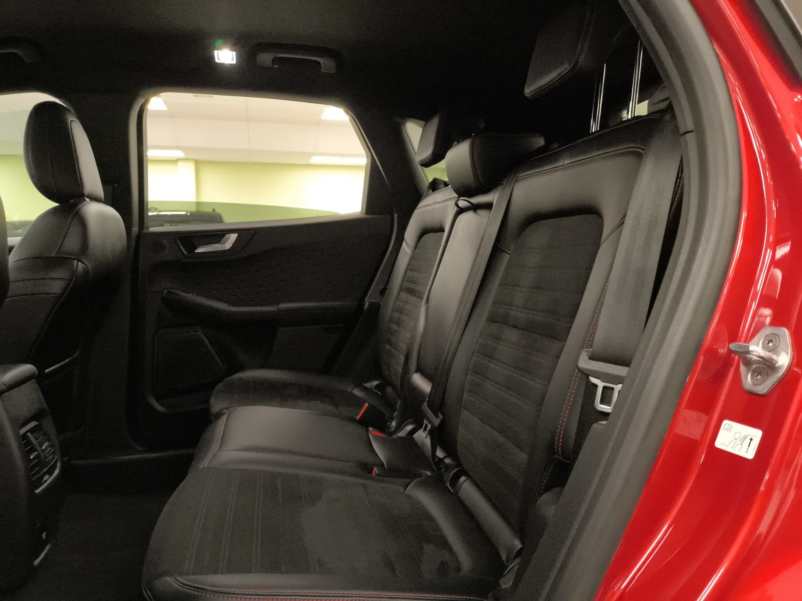 Ford Kuga 2.0 EcoBlue MHEV ST-Line 110 kW (150 CV) - Foto 19