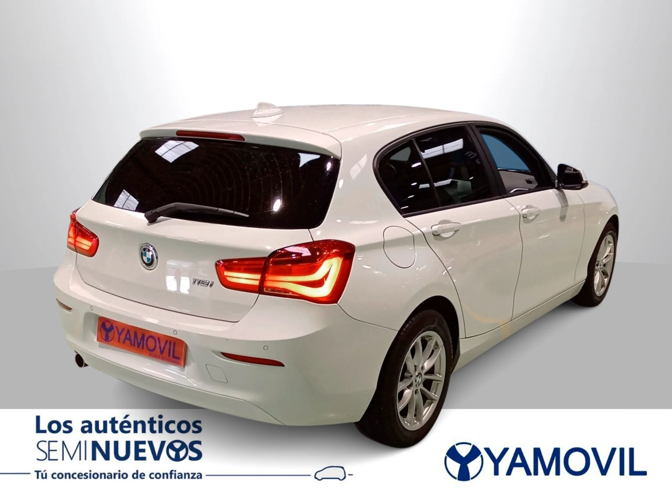 BMW Serie 1 116i 80 kW (109 CV) - Foto 2