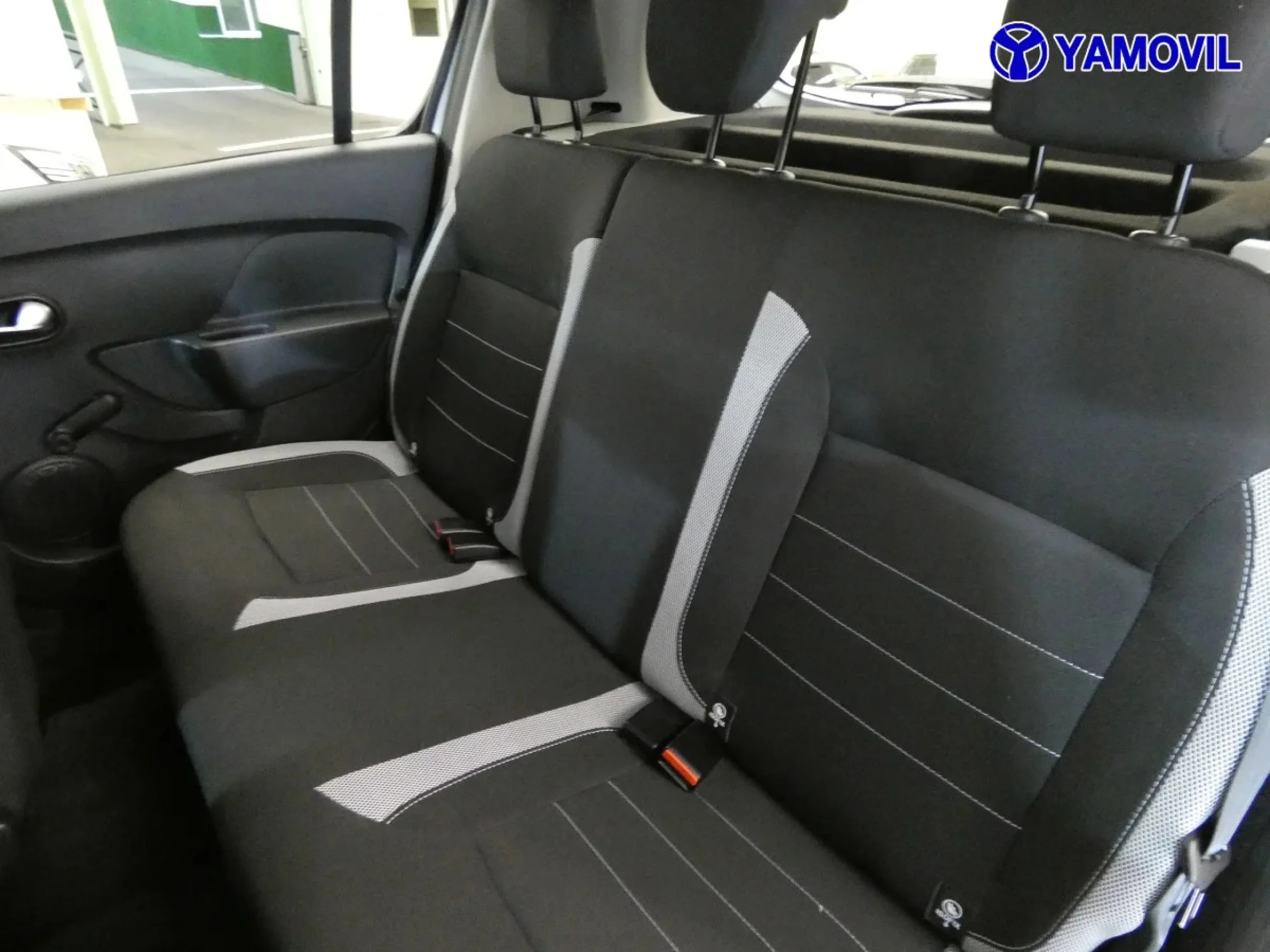 Dacia Sandero Stepway Essential Blue dCi 70 kW (95 CV) - Foto 14