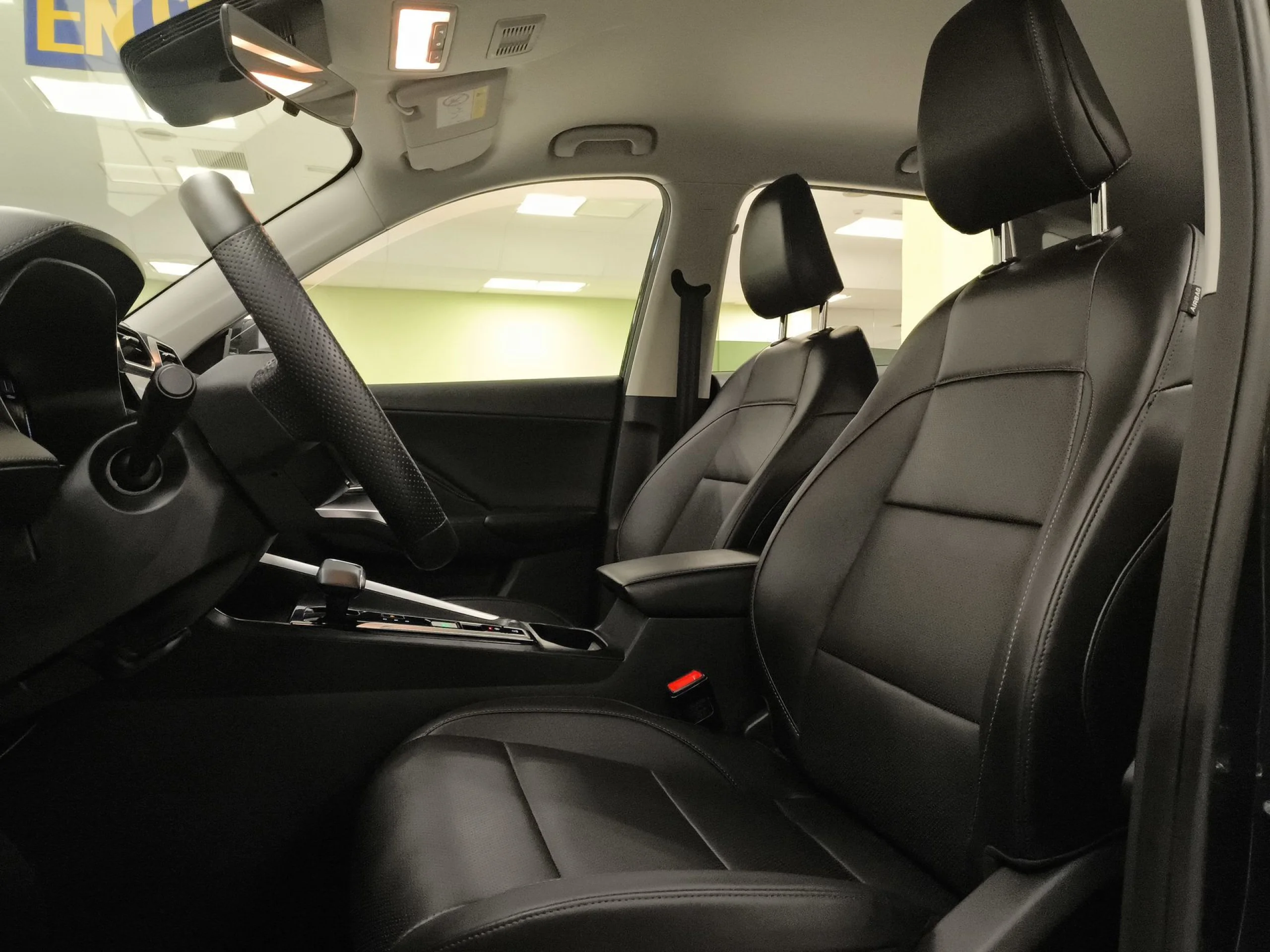 MG ZS 1.5 Hybrid+ Standard 145 kW (197 CV) - Foto 8