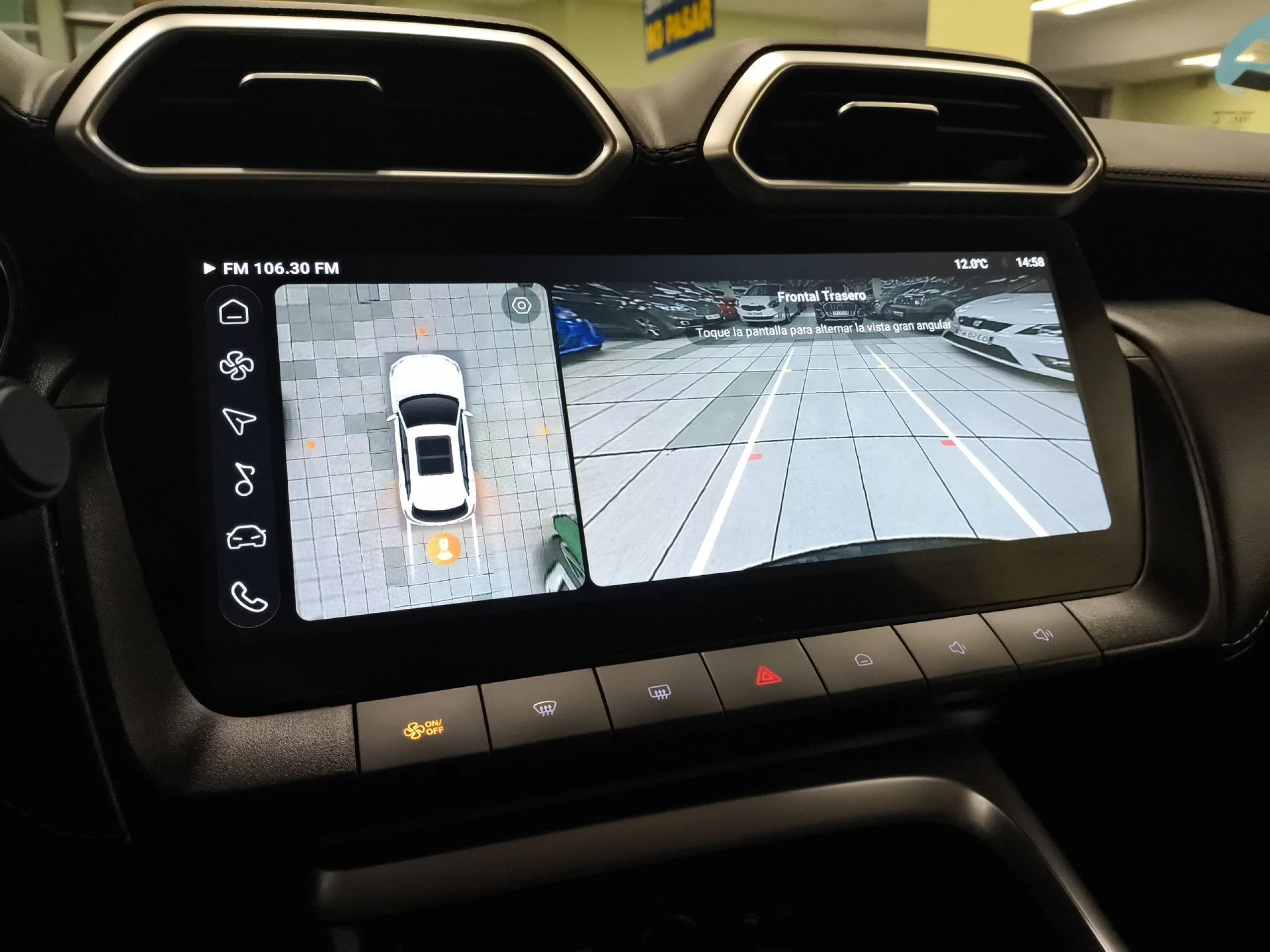 MG ZS 1.5 Hybrid+ Standard 145 kW (197 CV) - Foto 18