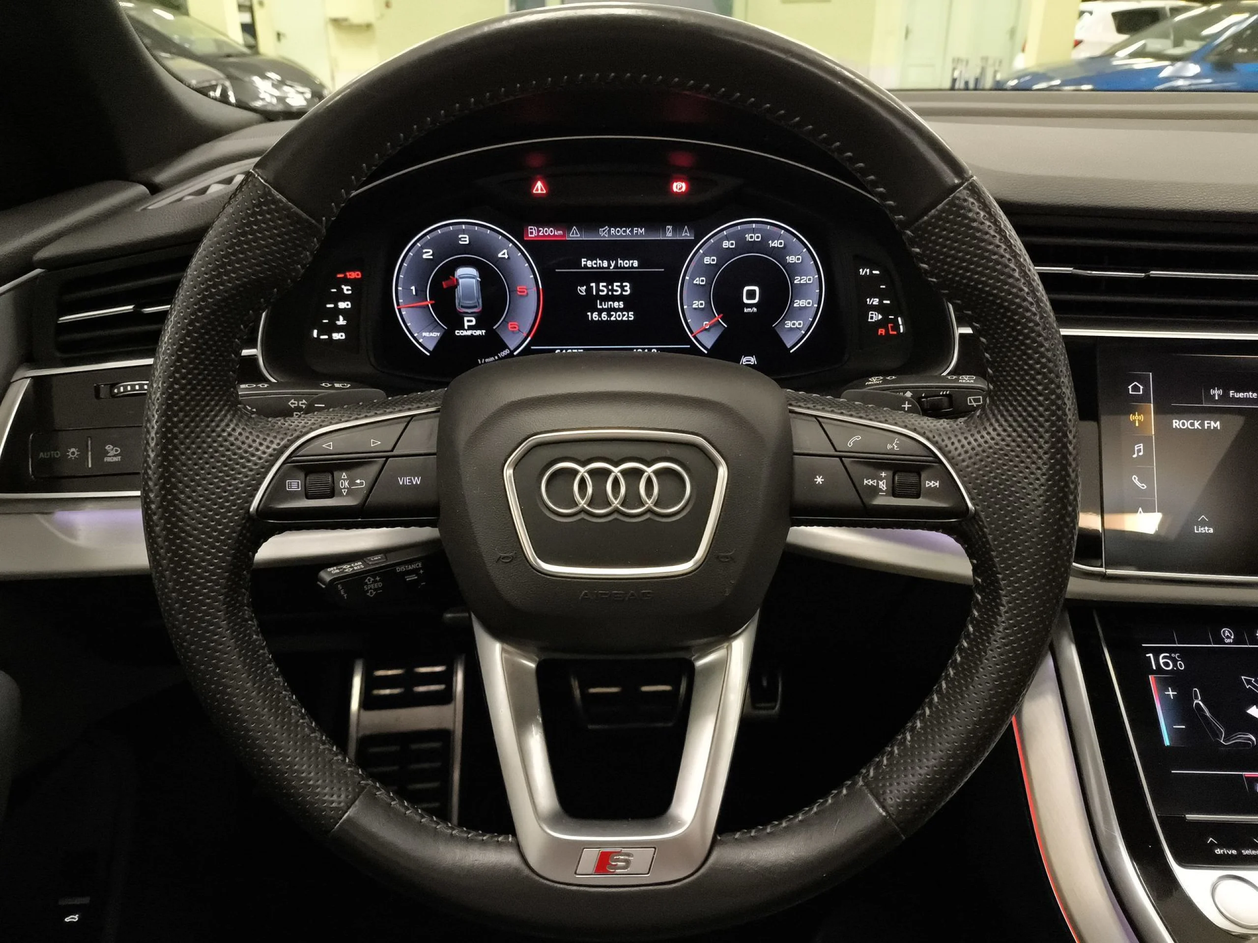 Audi Q8 Black line 50 TDI quattro 210 kW (286 CV) tiptronic - Foto 14