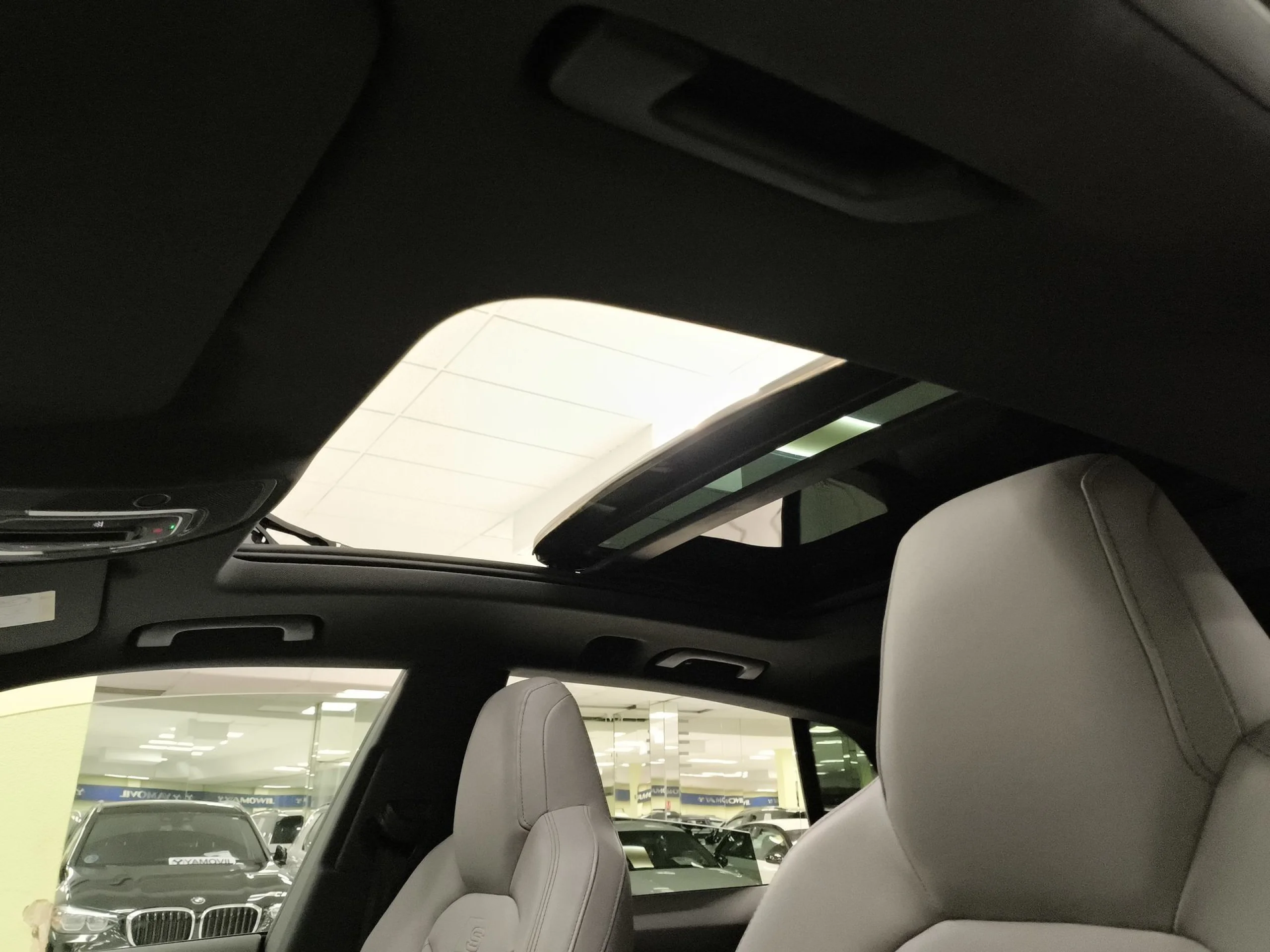 Audi Q8 Black line 50 TDI quattro 210 kW (286 CV) tiptronic - Foto 27