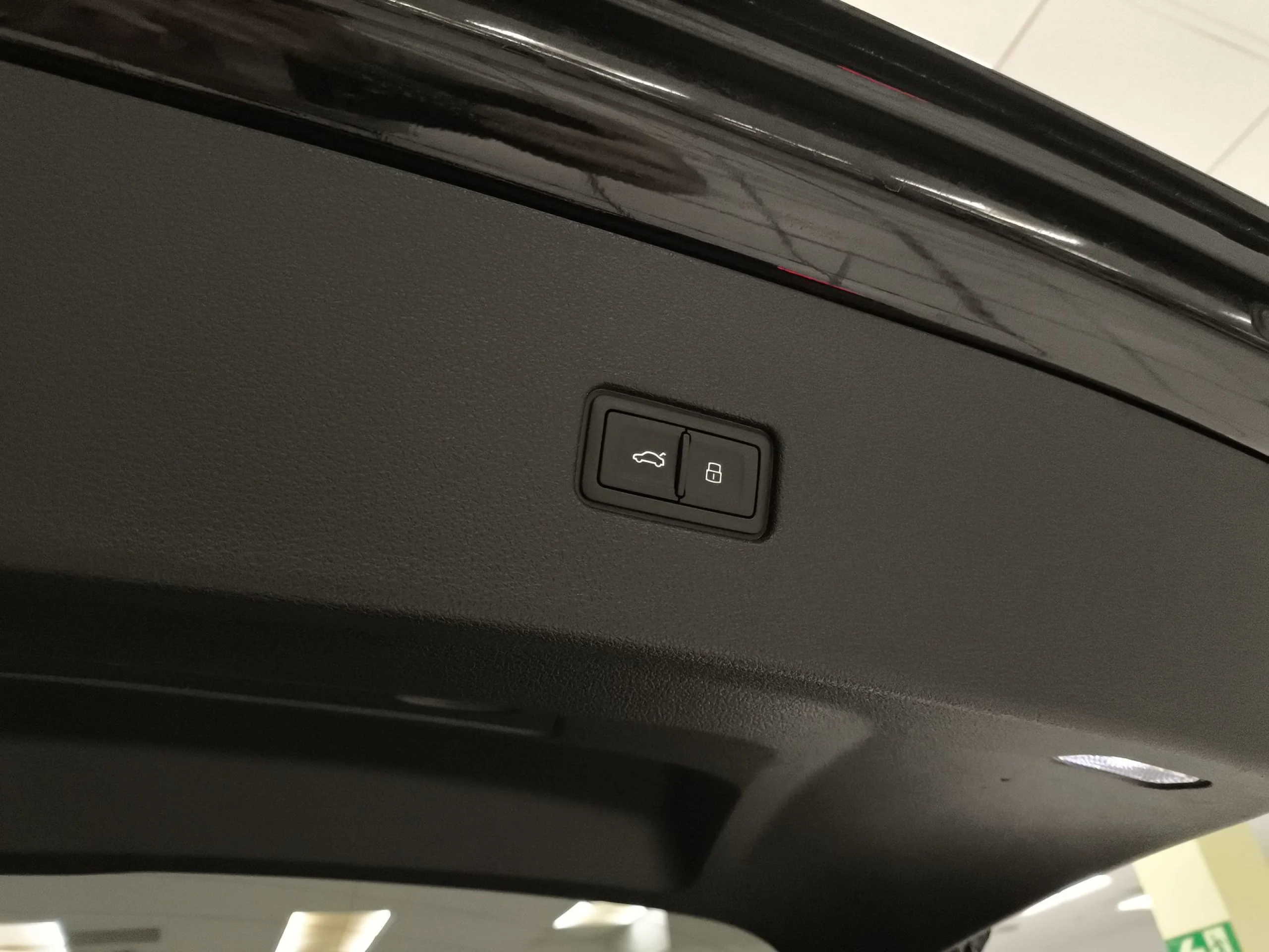 Audi Q8 Black line 50 TDI quattro 210 kW (286 CV) tiptronic - Foto 34