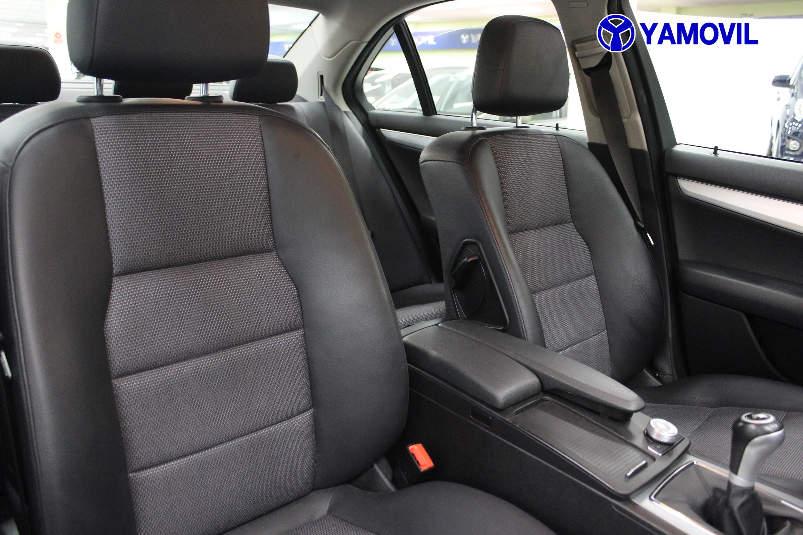 Mercedes-Benz Clase C C 180 K Blue Efficiency 115 kW (156 CV) - Foto 17