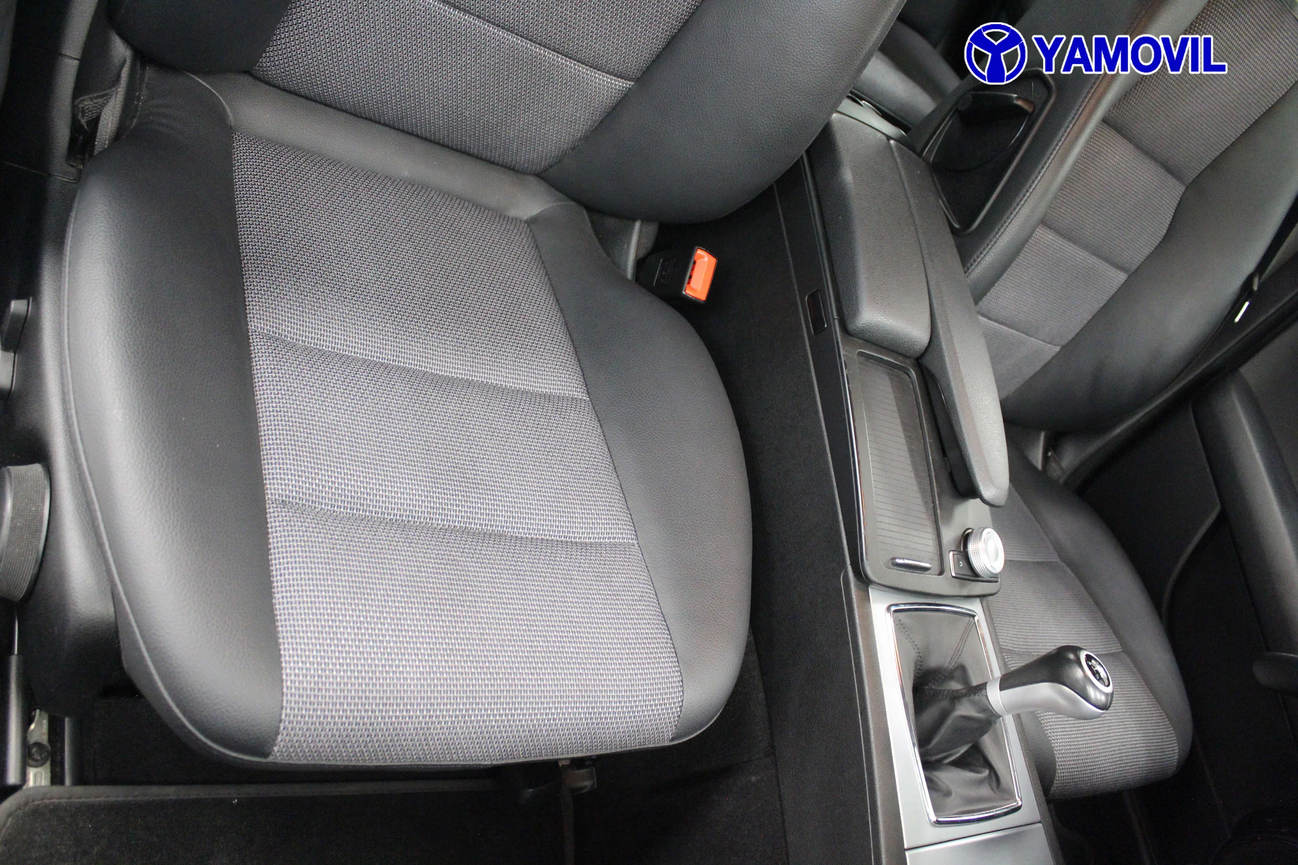 Mercedes-Benz Clase C C 180 K Blue Efficiency 115 kW (156 CV) - Foto 18