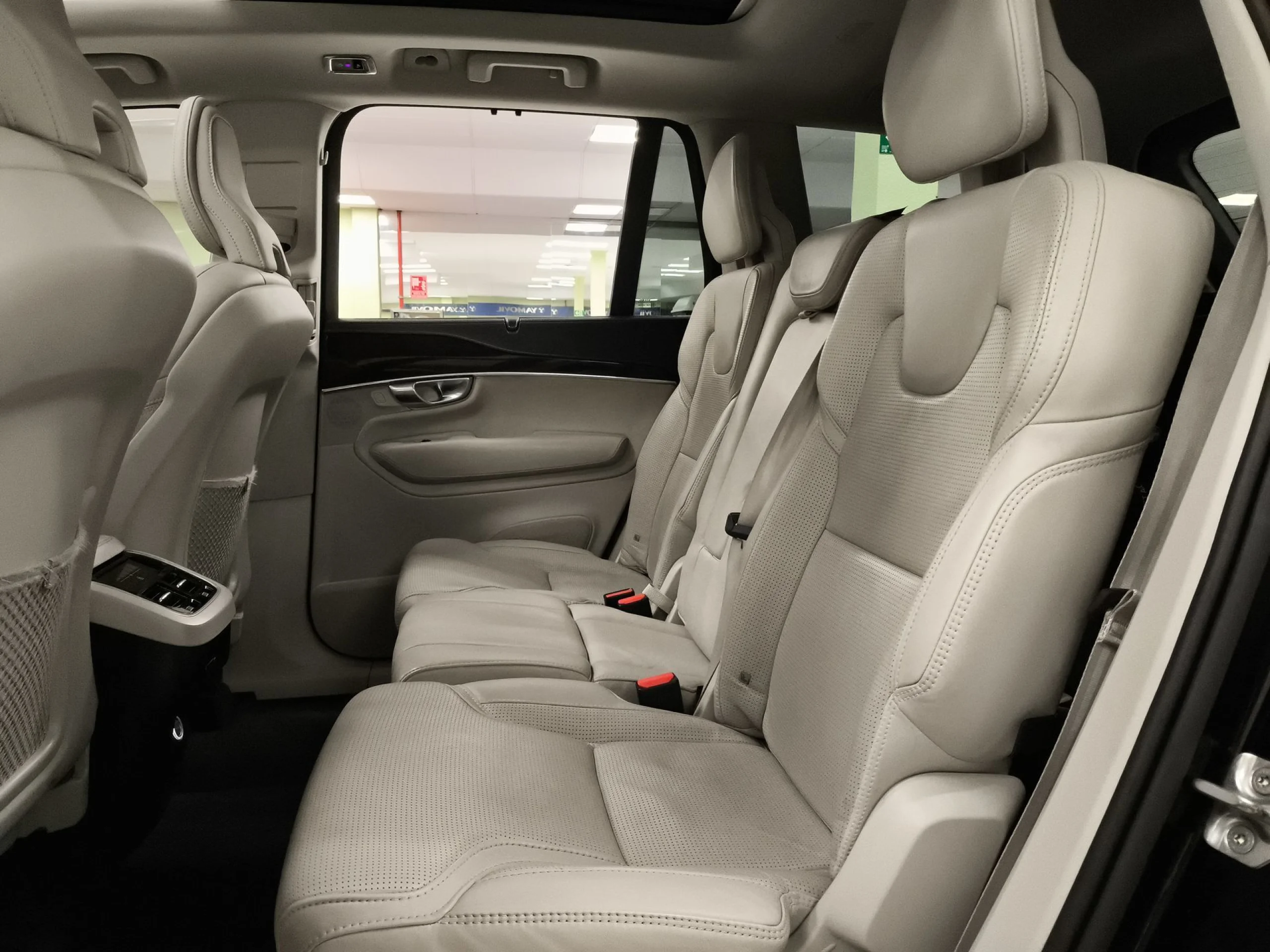 Volvo XC90 T5 Inscription AWD Auto 184 kW (250 CV) - Foto 28