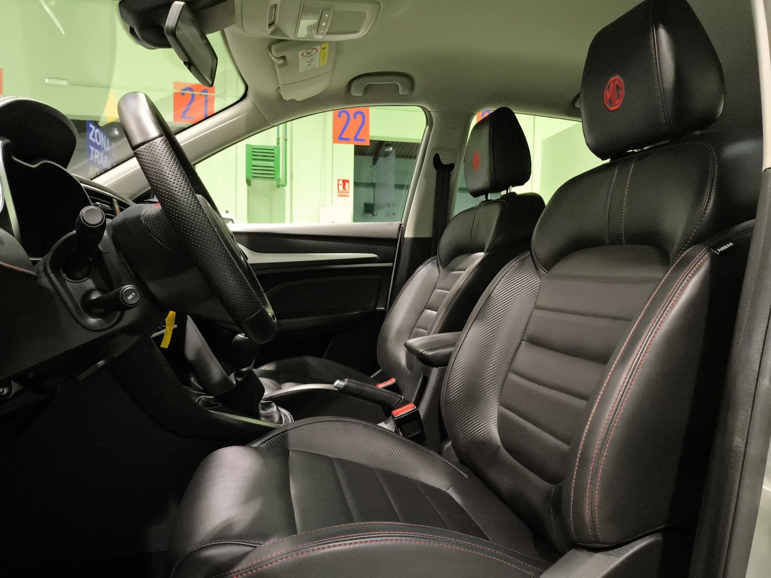 MG ZS 1.5 Comfort 78 kW (106 CV) - Foto 8