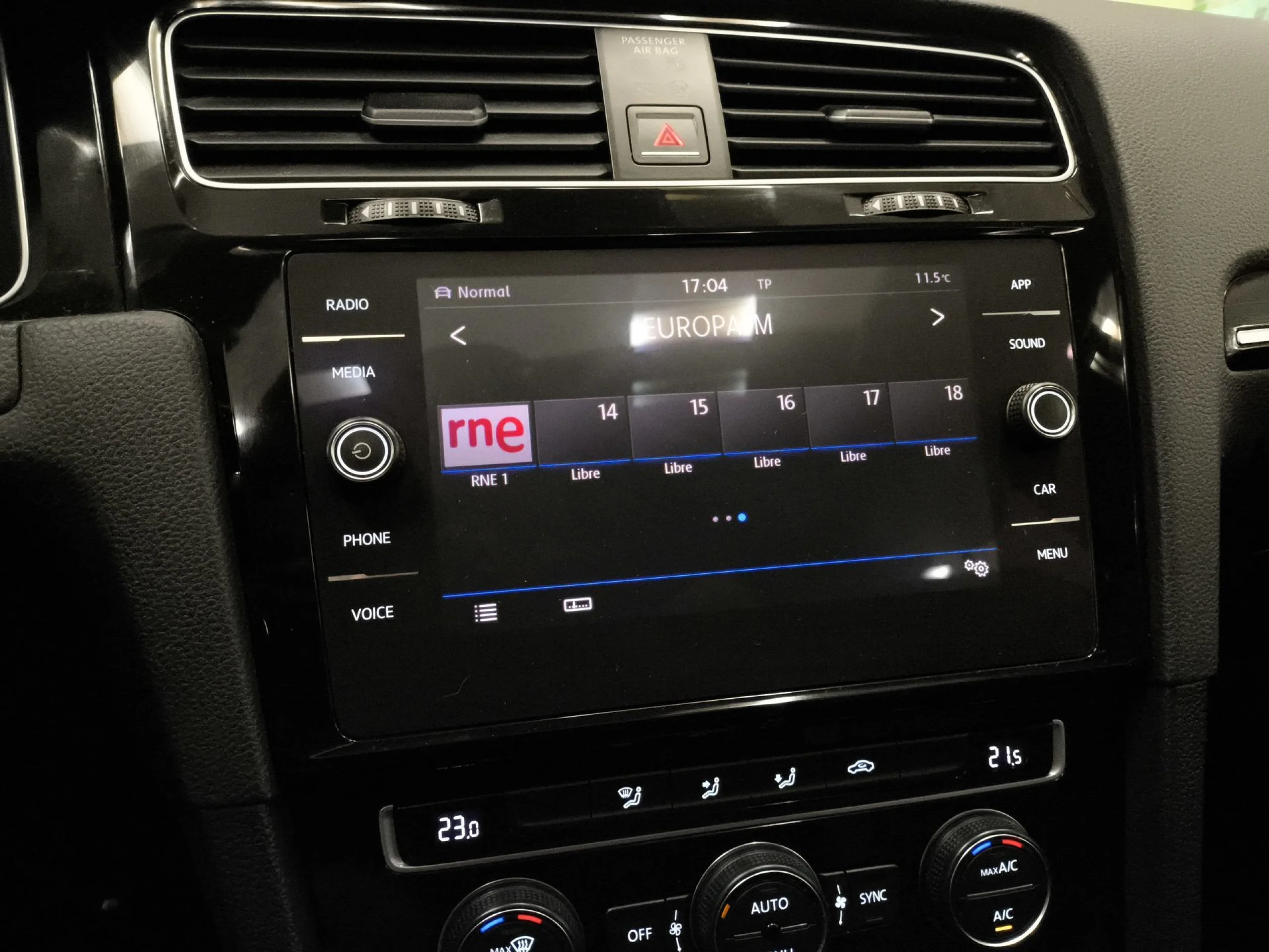 Volkswagen Golf 1.5 TSI Evo Sport 110 kW (150 CV) - Foto 15