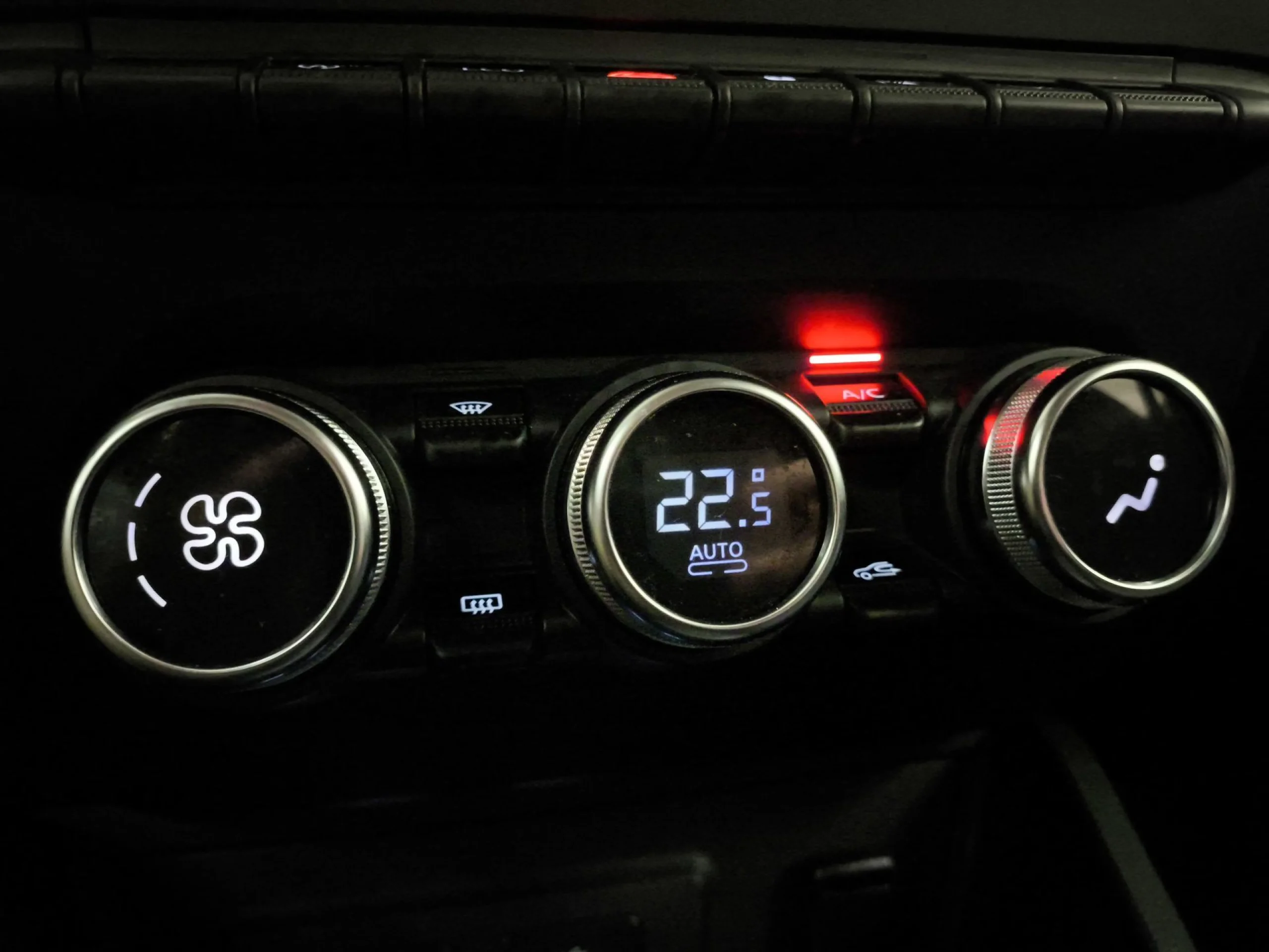 Dacia Duster Prestige Blue dCi 85 kW (115 CV) 4X2 - Foto 16