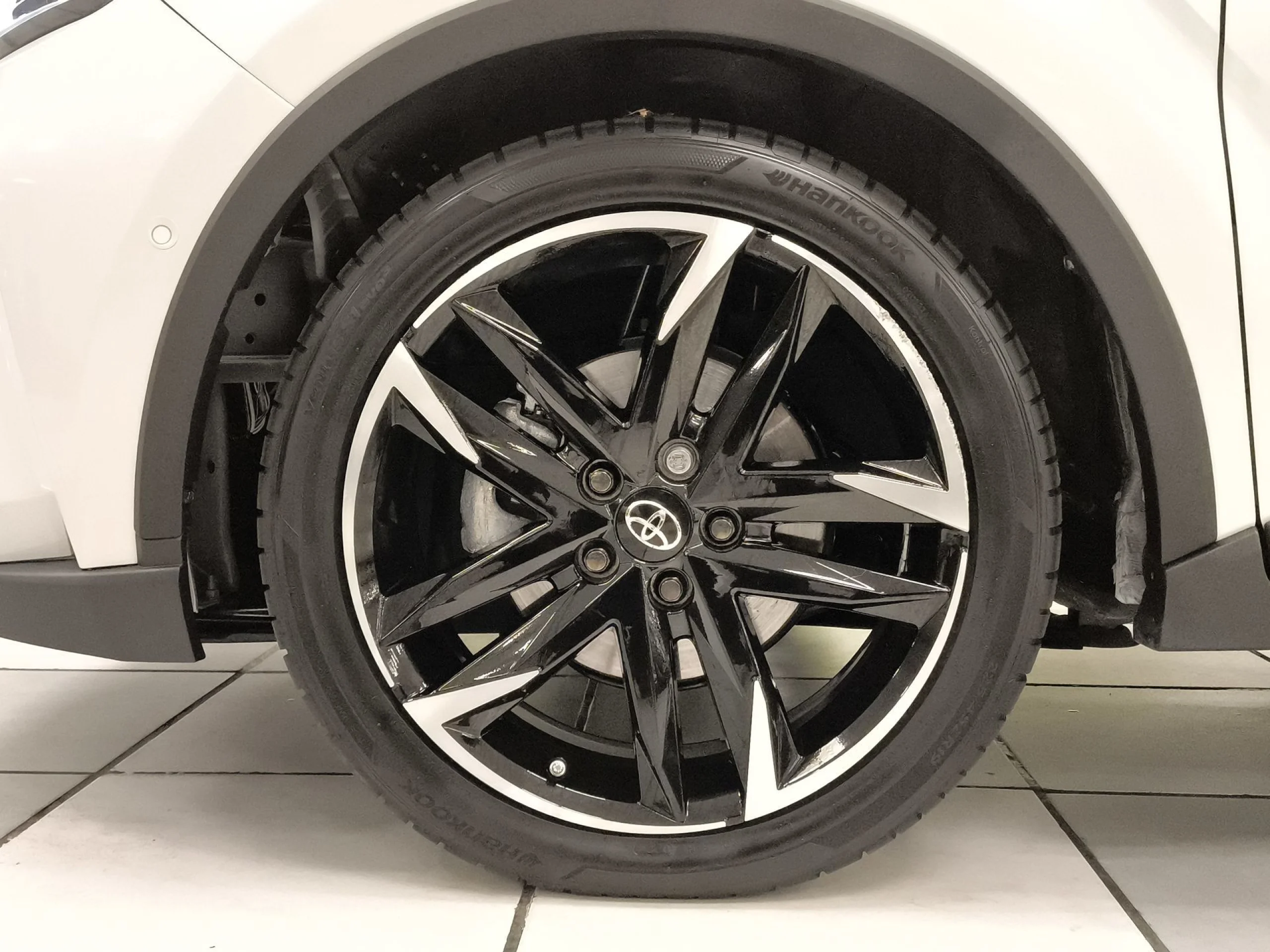Toyota C-HR 180H GR Sport 135 kW (184 CV) - Foto 7