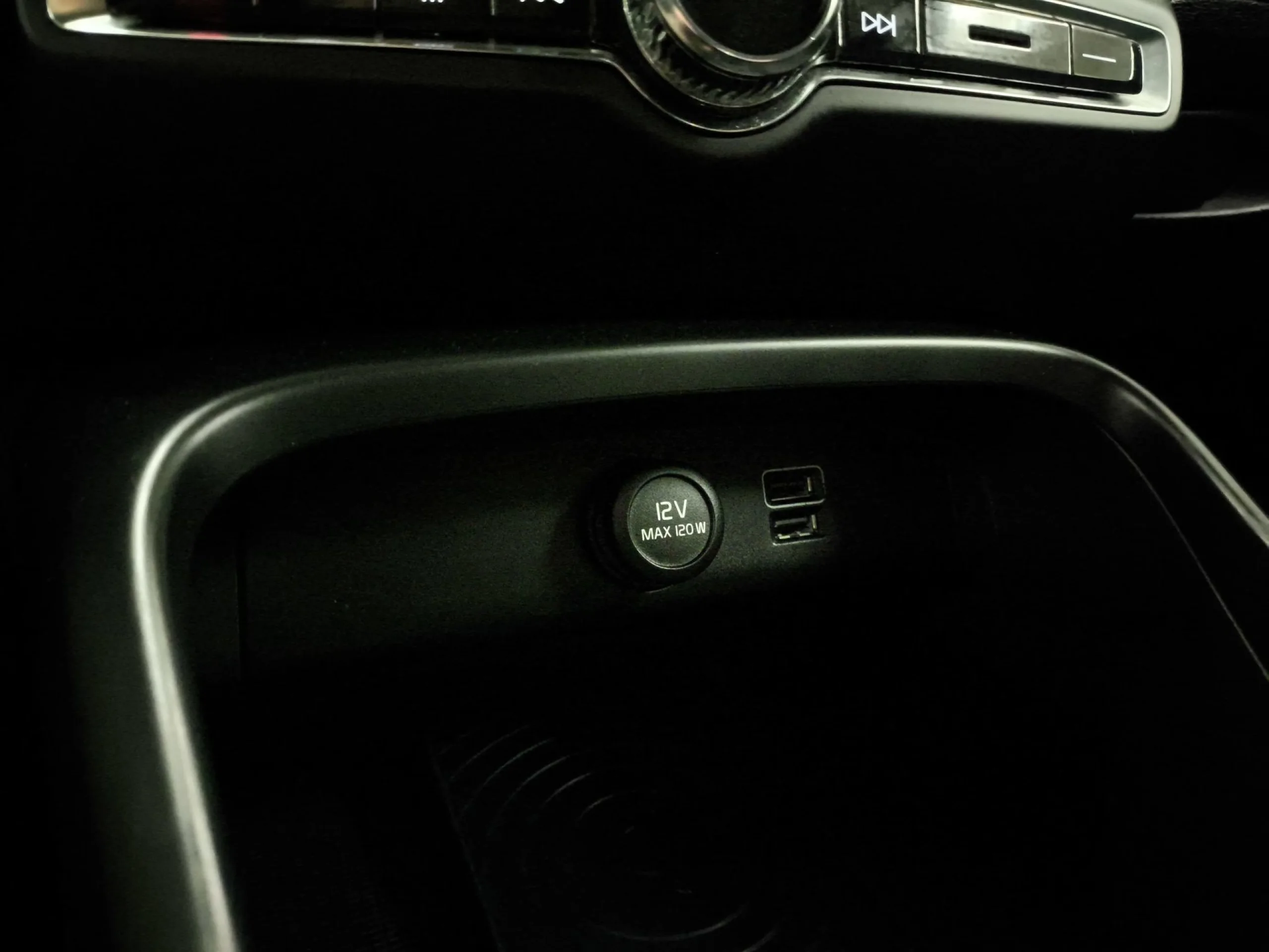 Volvo XC40 T3 115 kW (156 CV) - Foto 20