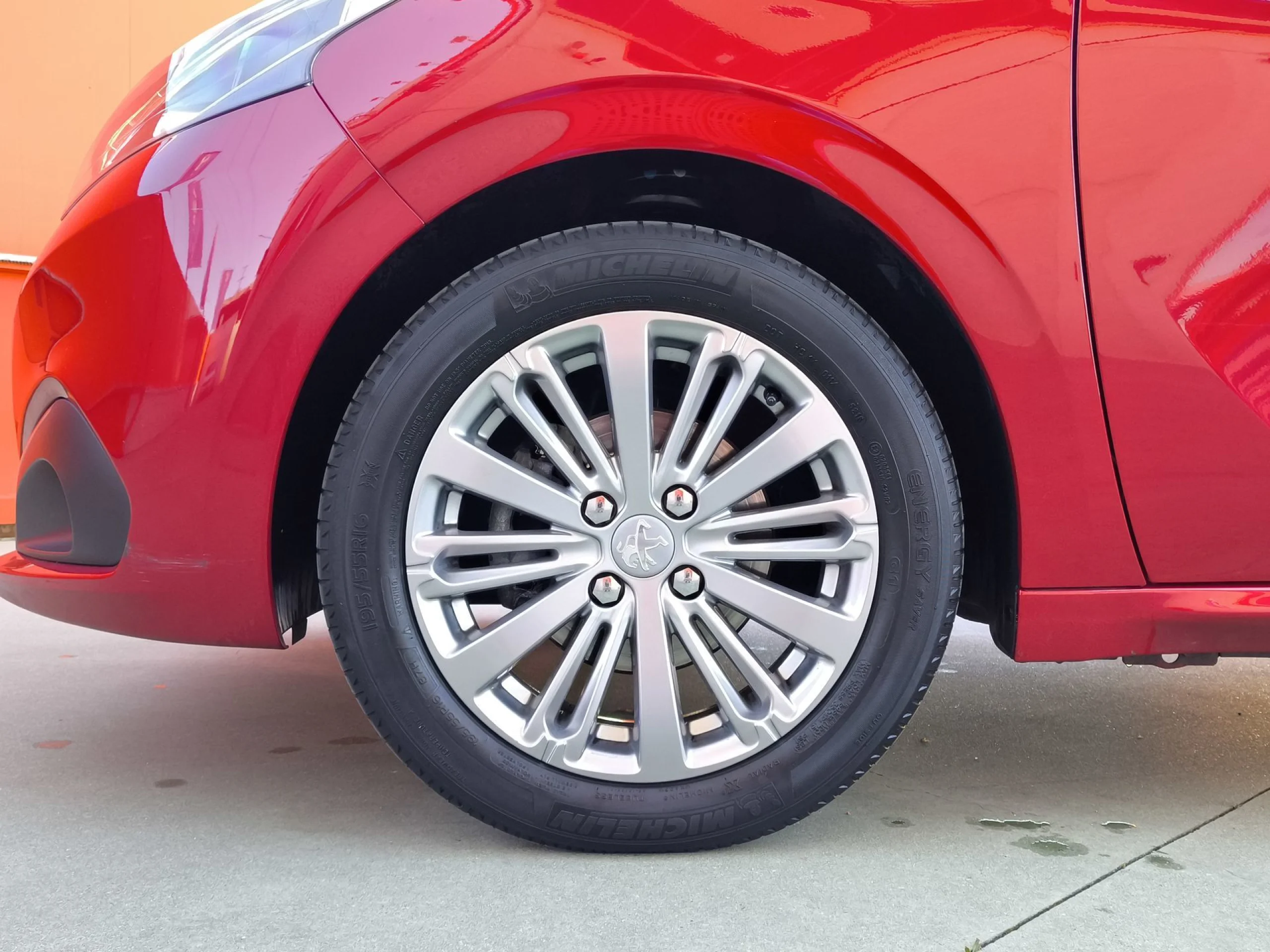 Peugeot 208 PureTech 110 SANDS Allure 81 kW (110 CV) - Foto 7