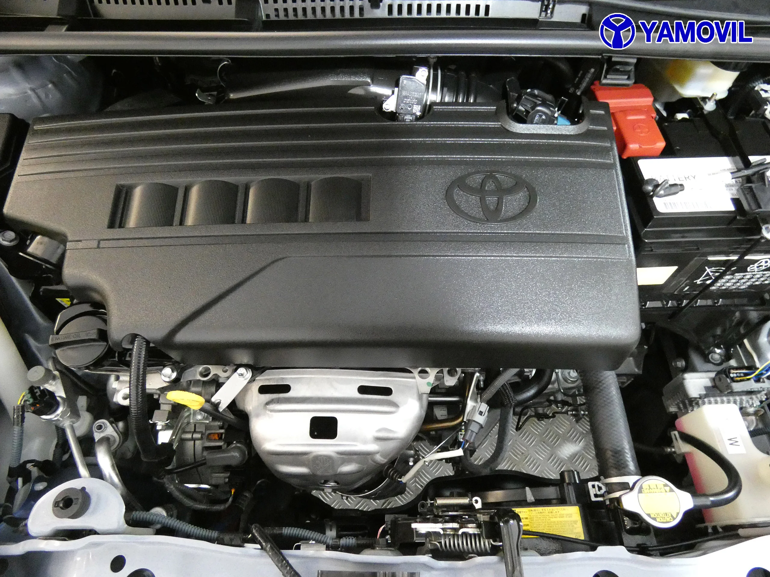 Toyota Yaris 100 ACTIVE 5P - Foto 8