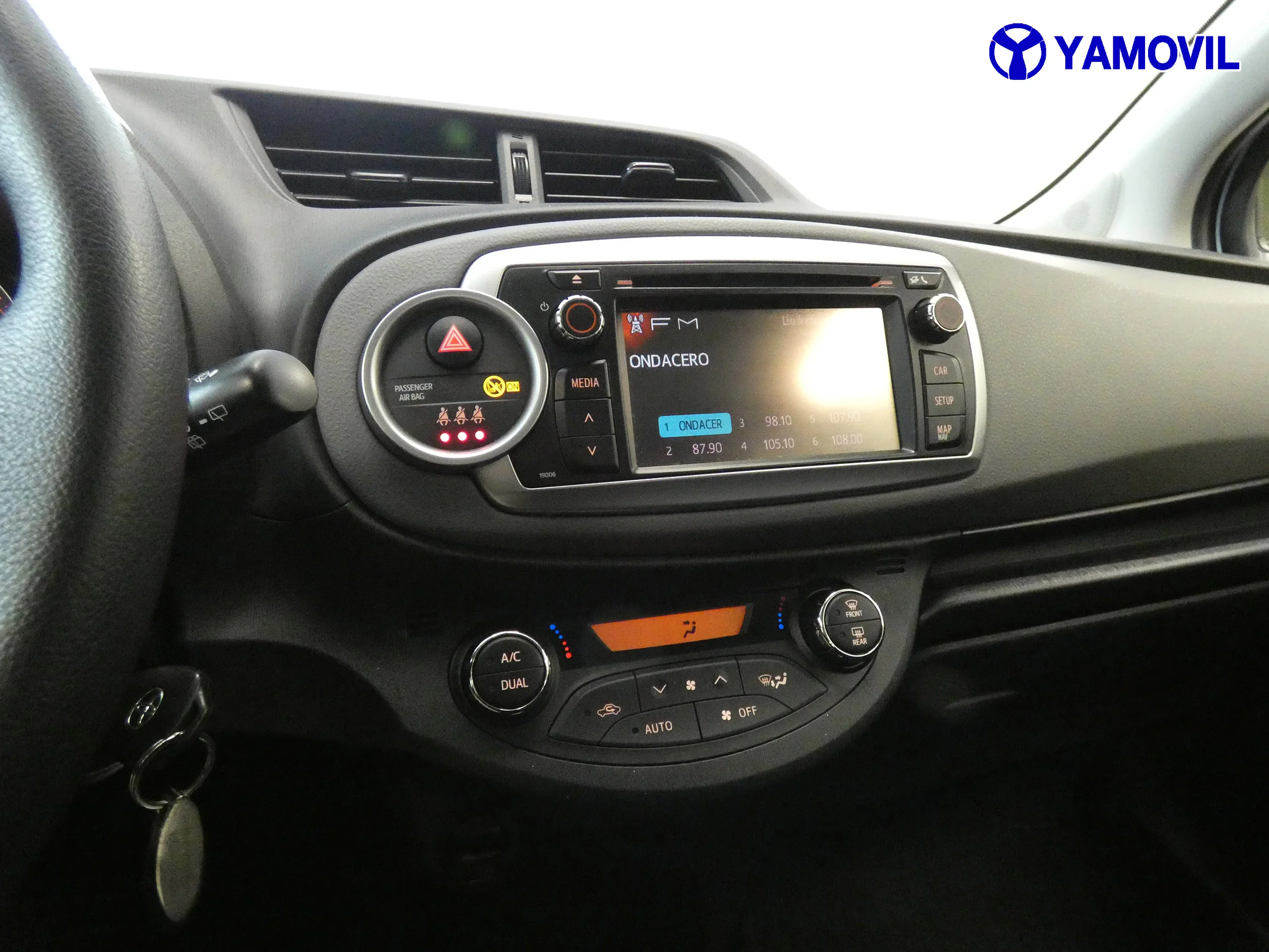Toyota Yaris 100 ACTIVE 5P - Foto 23
