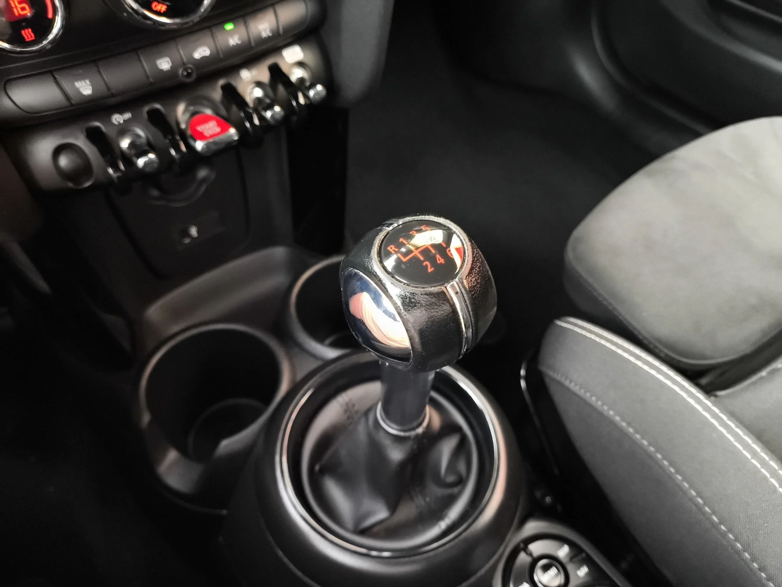MINI MINI 3 Puertas John Cooper Works 170 kW (231 CV) - Foto 23