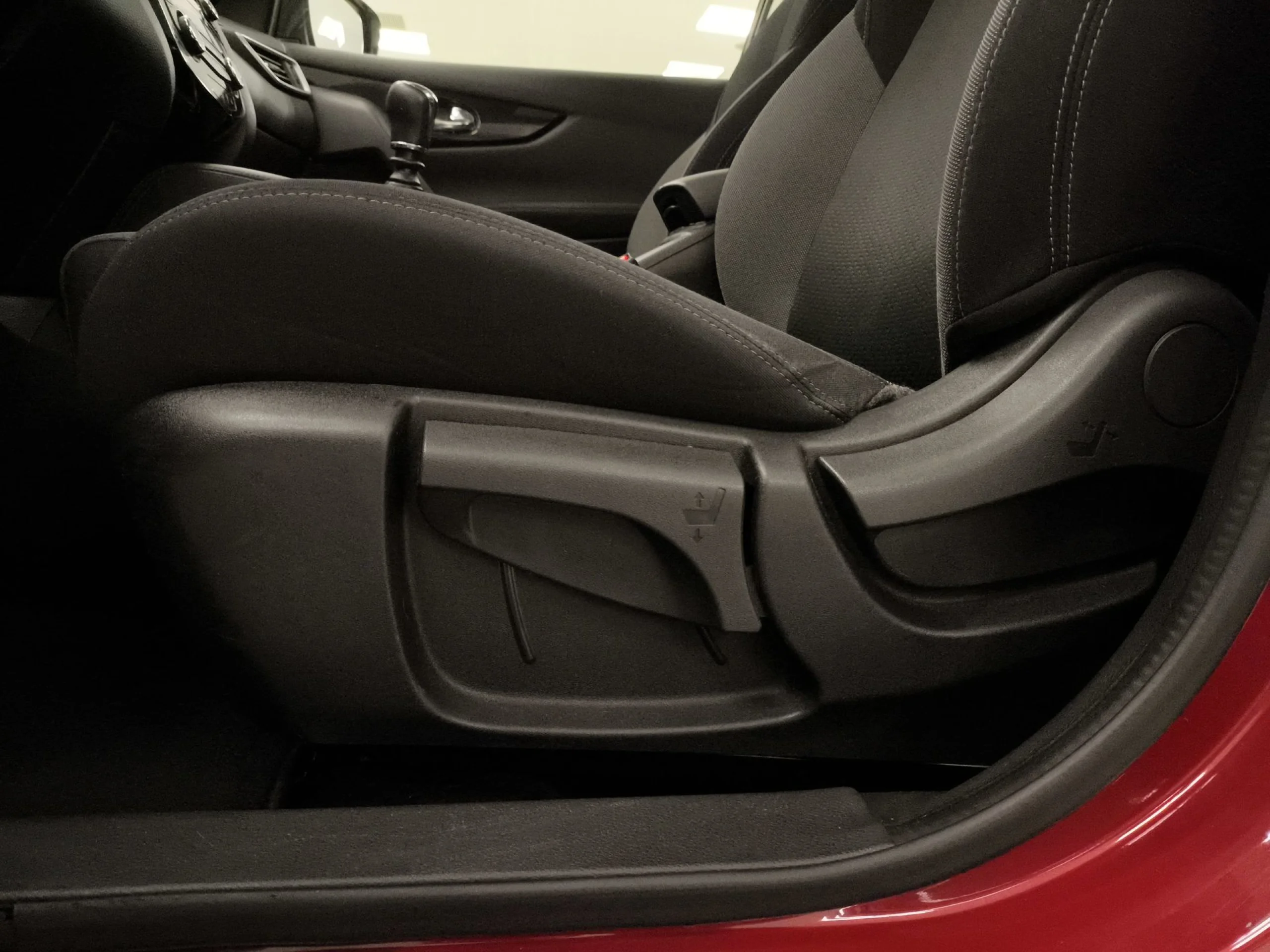 Nissan Qashqai DIG-T 140 N-Connecta 103 kW (140 CV) - Foto 9