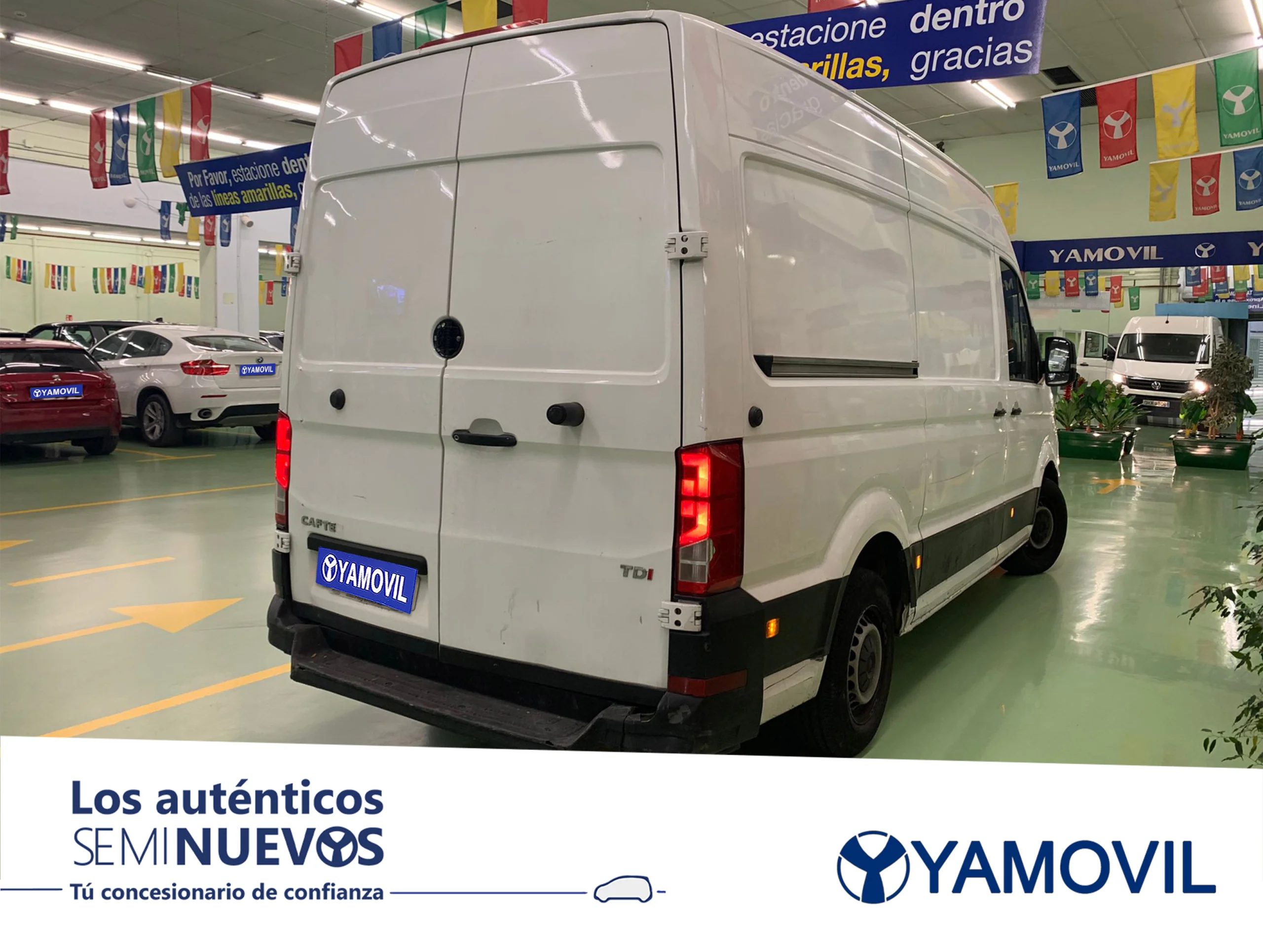 Volkswagen Crafter 2.0 TDI 35 FURGON BM TA L3H3 - Foto 2