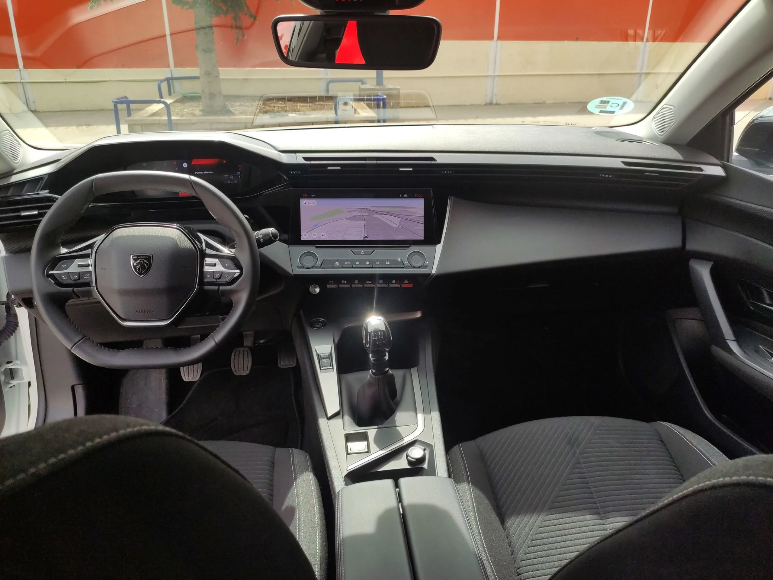 Peugeot 308 PureTech 130 SANDS Active Pack 96 kW (130 CV) - Foto 18