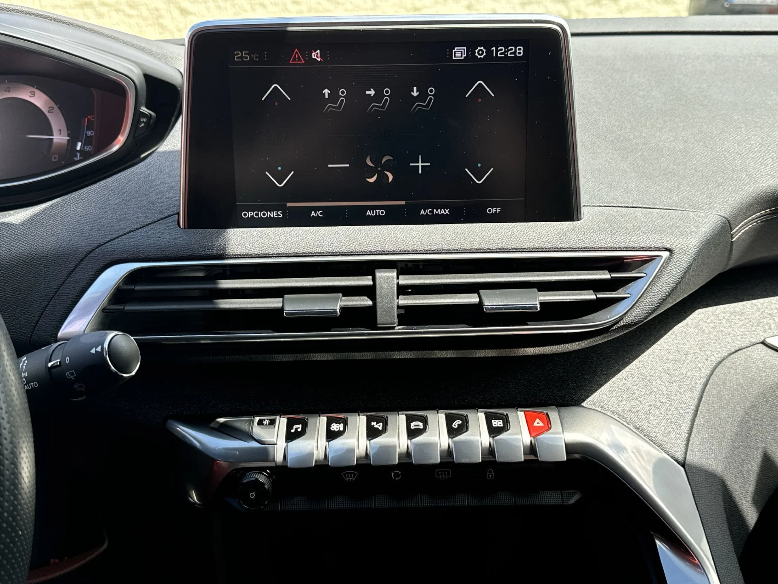 Peugeot 3008 SUV PureTech 180 GT Line EAT8 132 kW (180 CV) - Foto 18