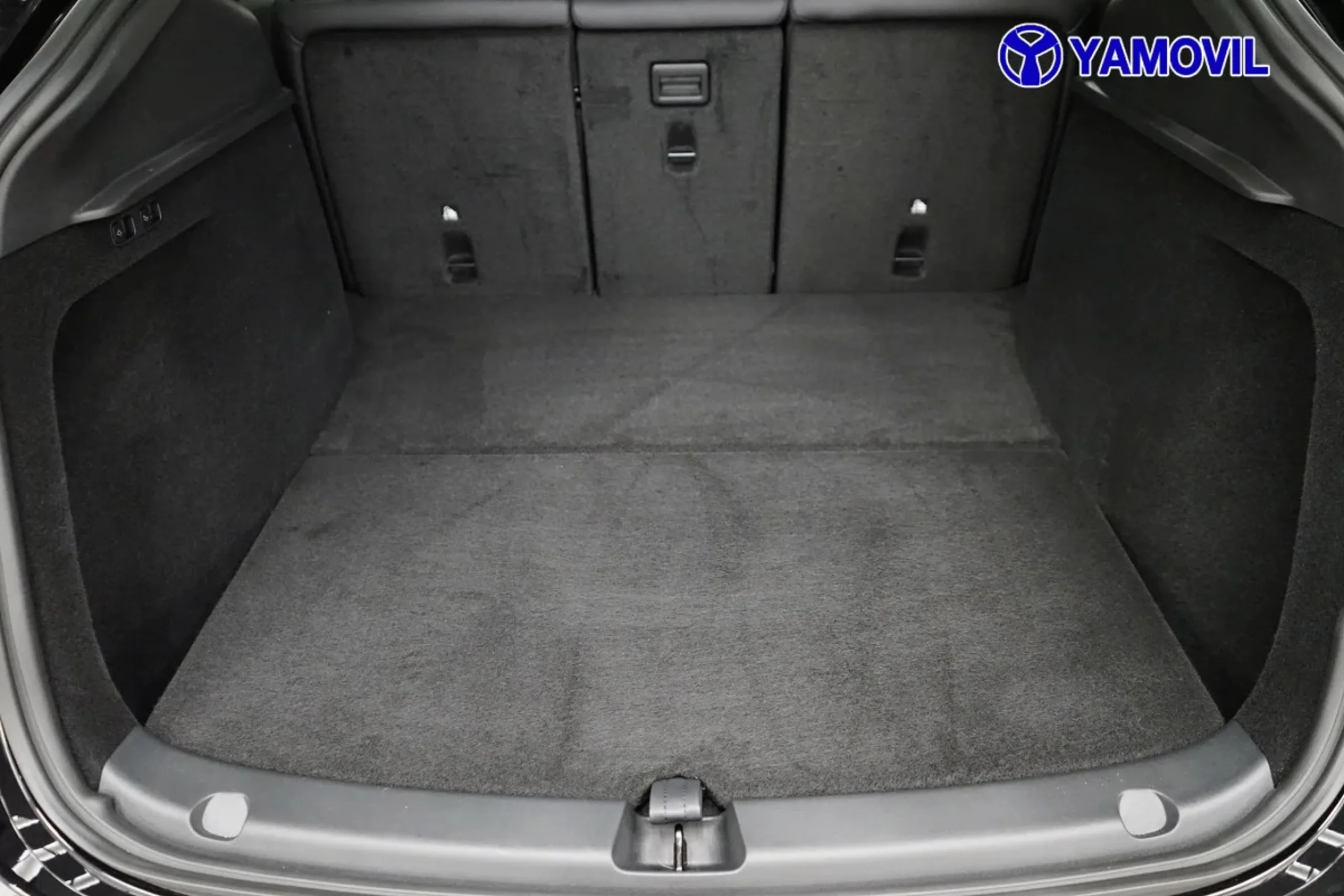 Tesla Model Y Gran Autonomía 4WD 378 kW (514 CV) - Foto 9