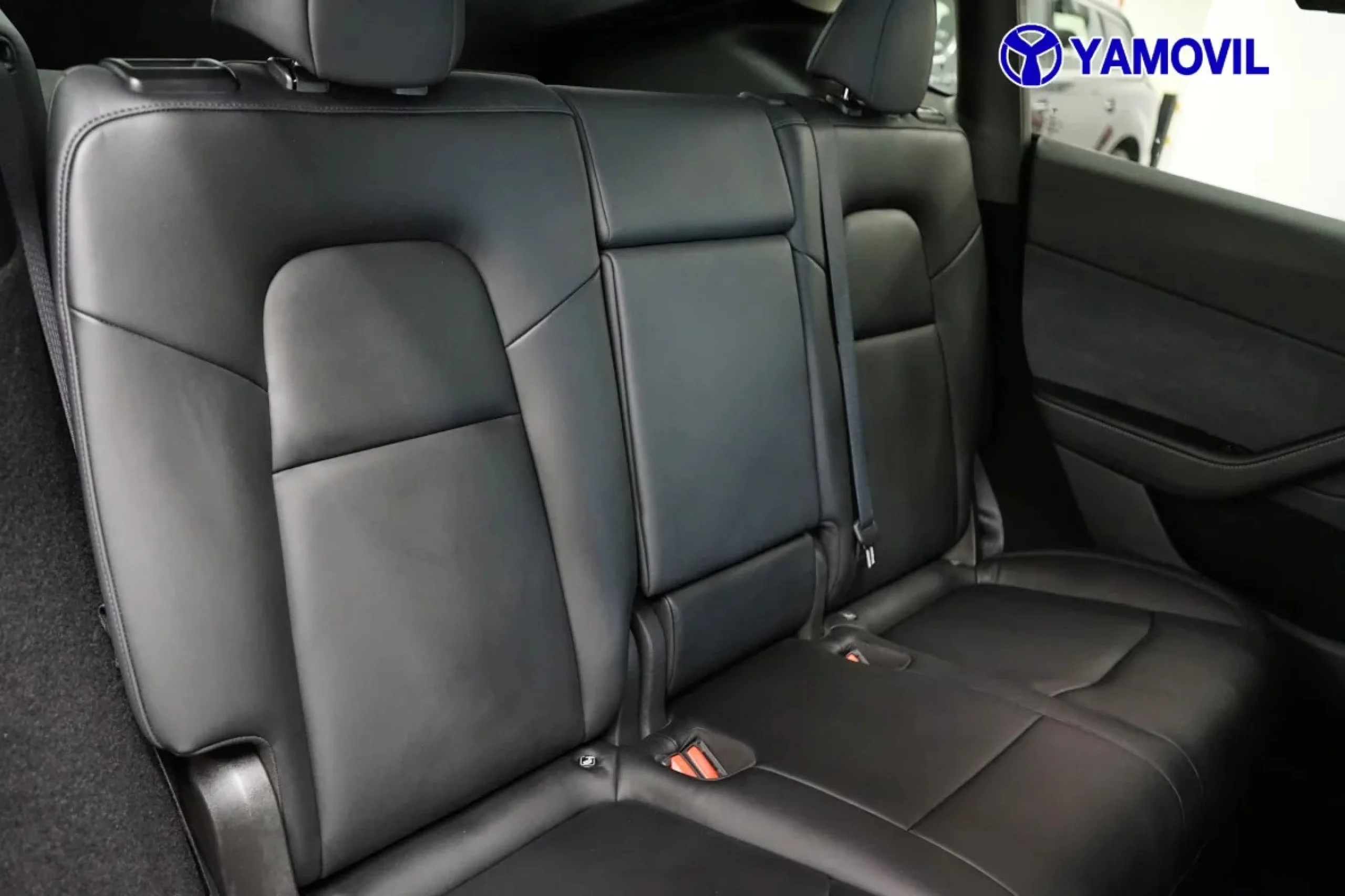 Tesla Model Y Gran Autonomía 4WD 378 kW (514 CV) - Foto 19