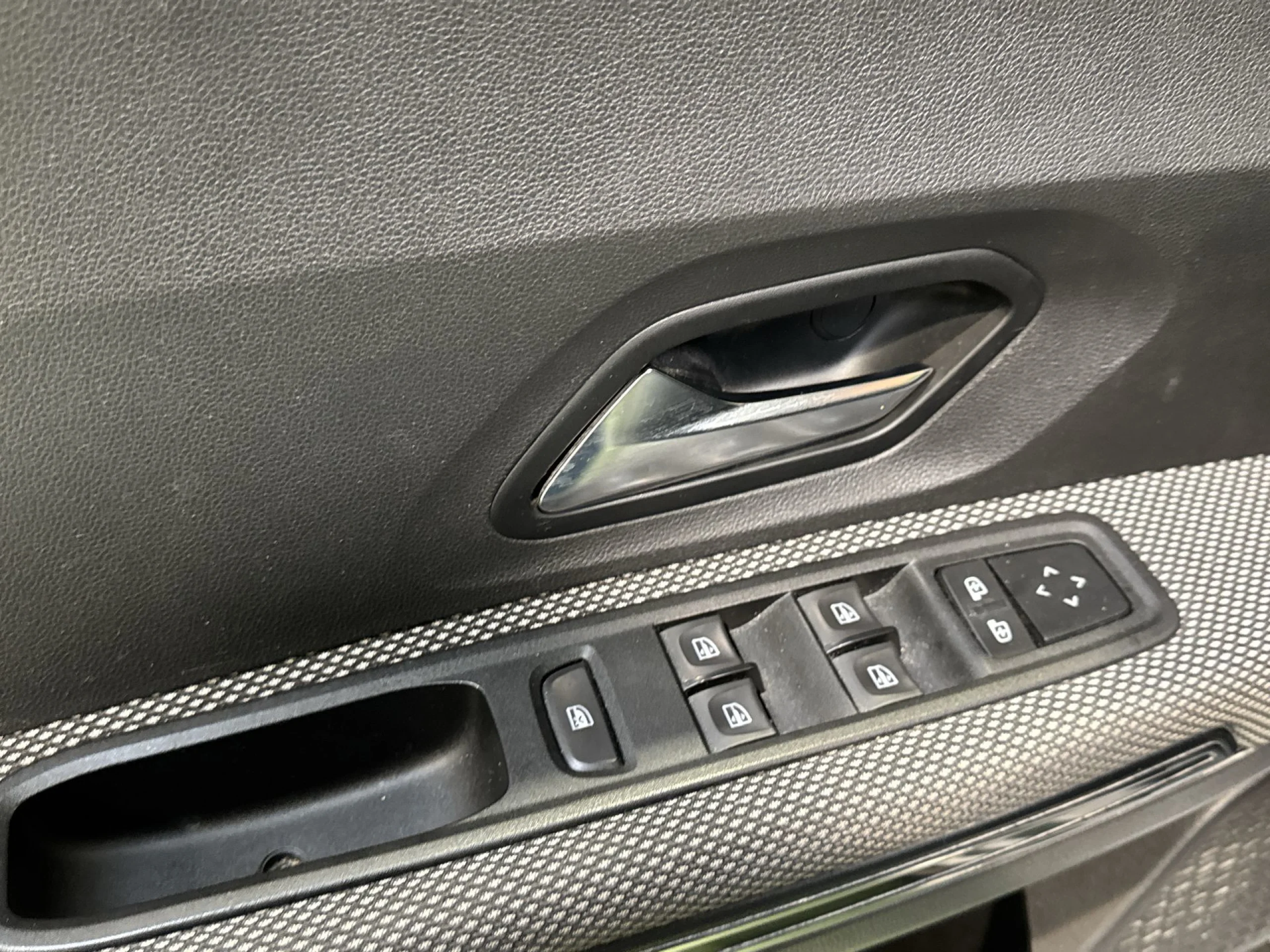 Dacia Jogger Serie Limitada Extreme TCe 81 kW (110 CV) - Foto 10