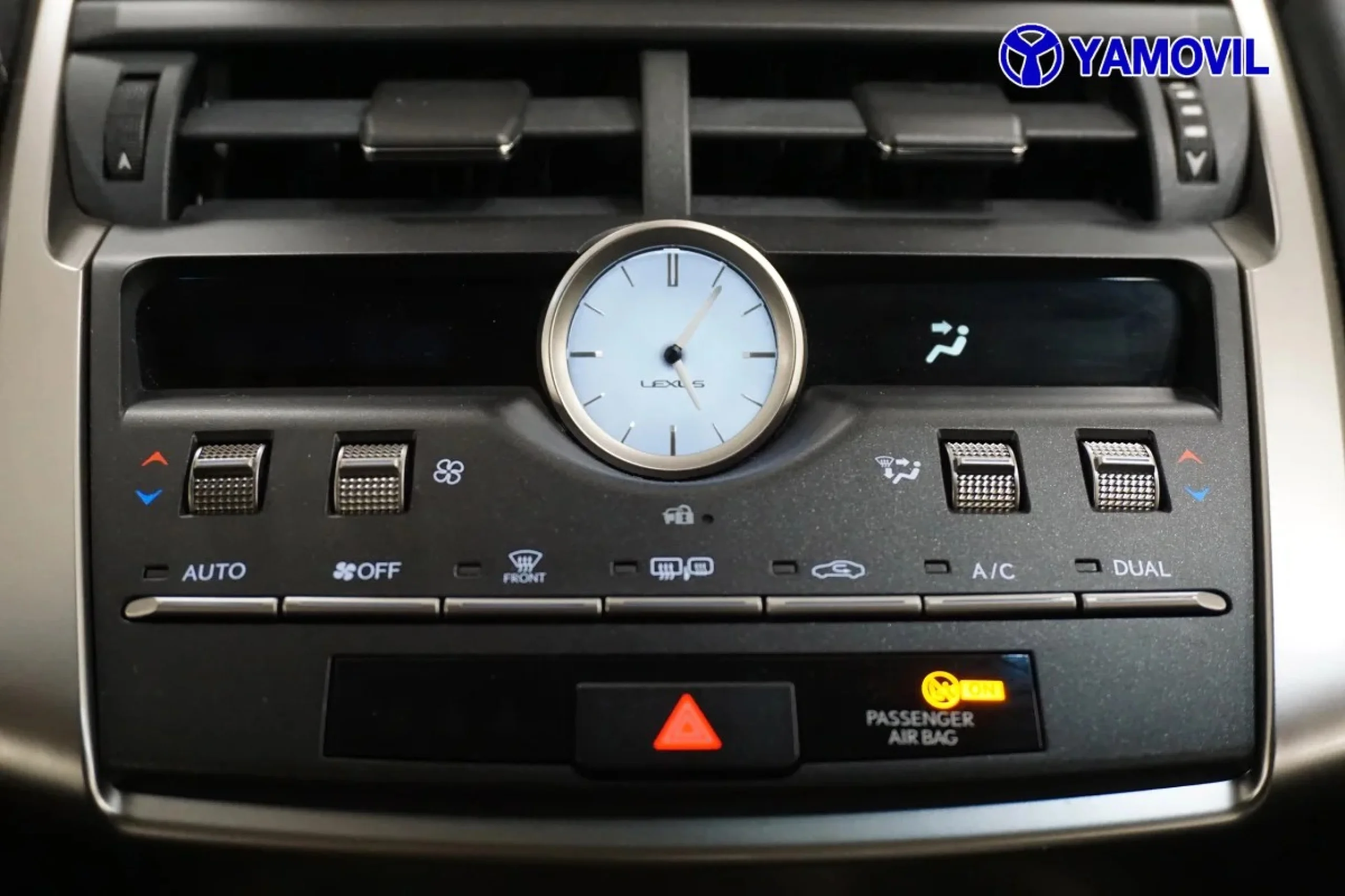 Lexus NX 300h Business Navigation 2WD 145 kW (197 CV) - Foto 27
