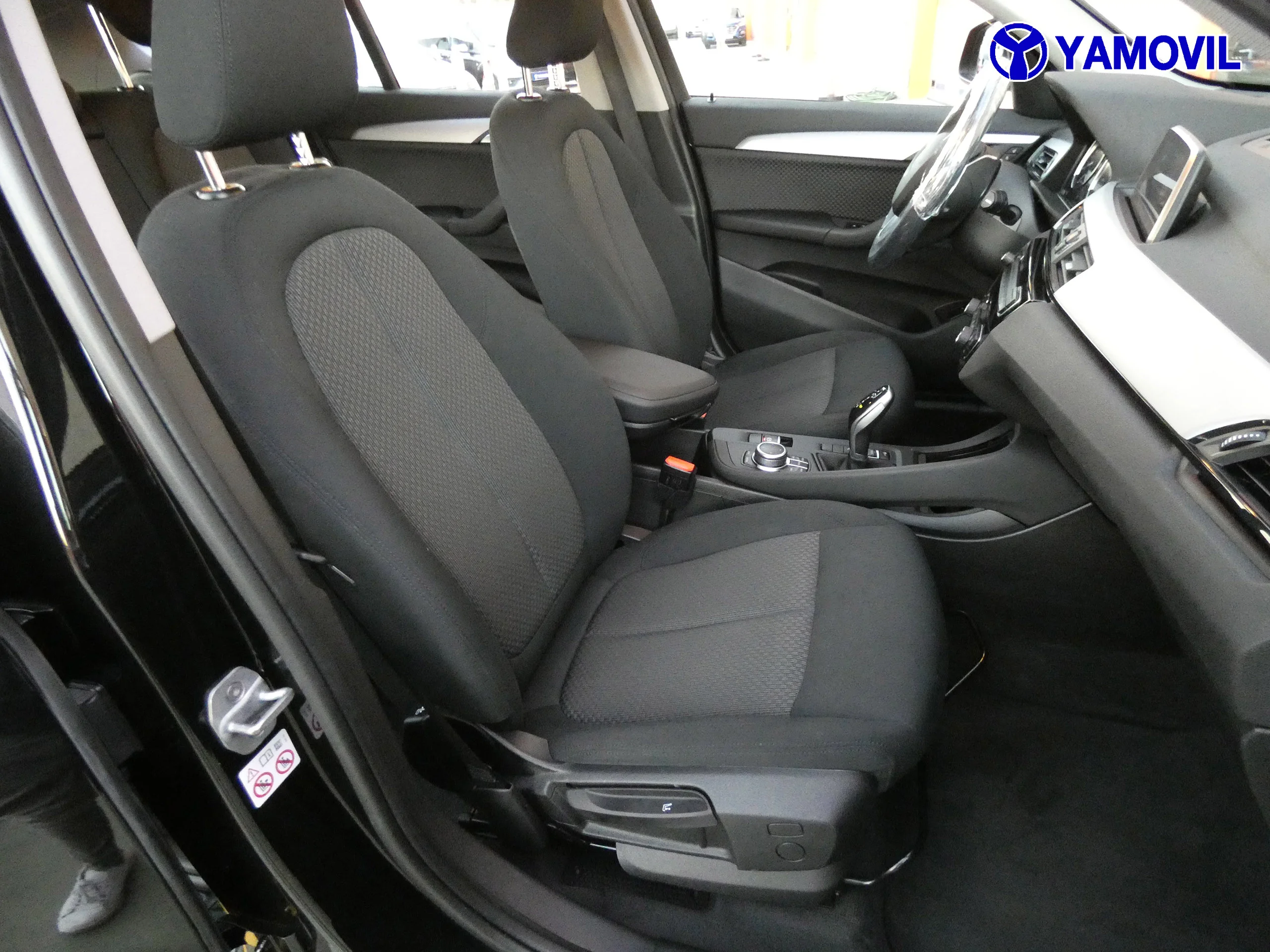BMW X1 SDrive18dA Business - Foto 19