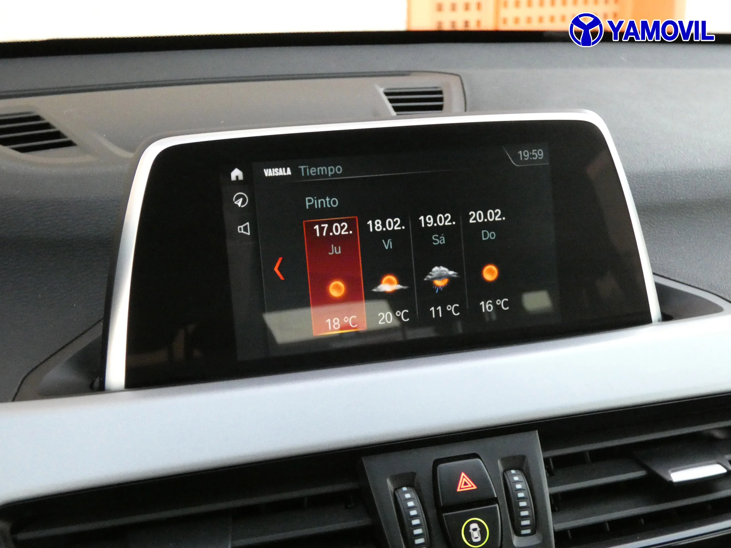 BMW X1 SDrive18dA Business - Foto 29