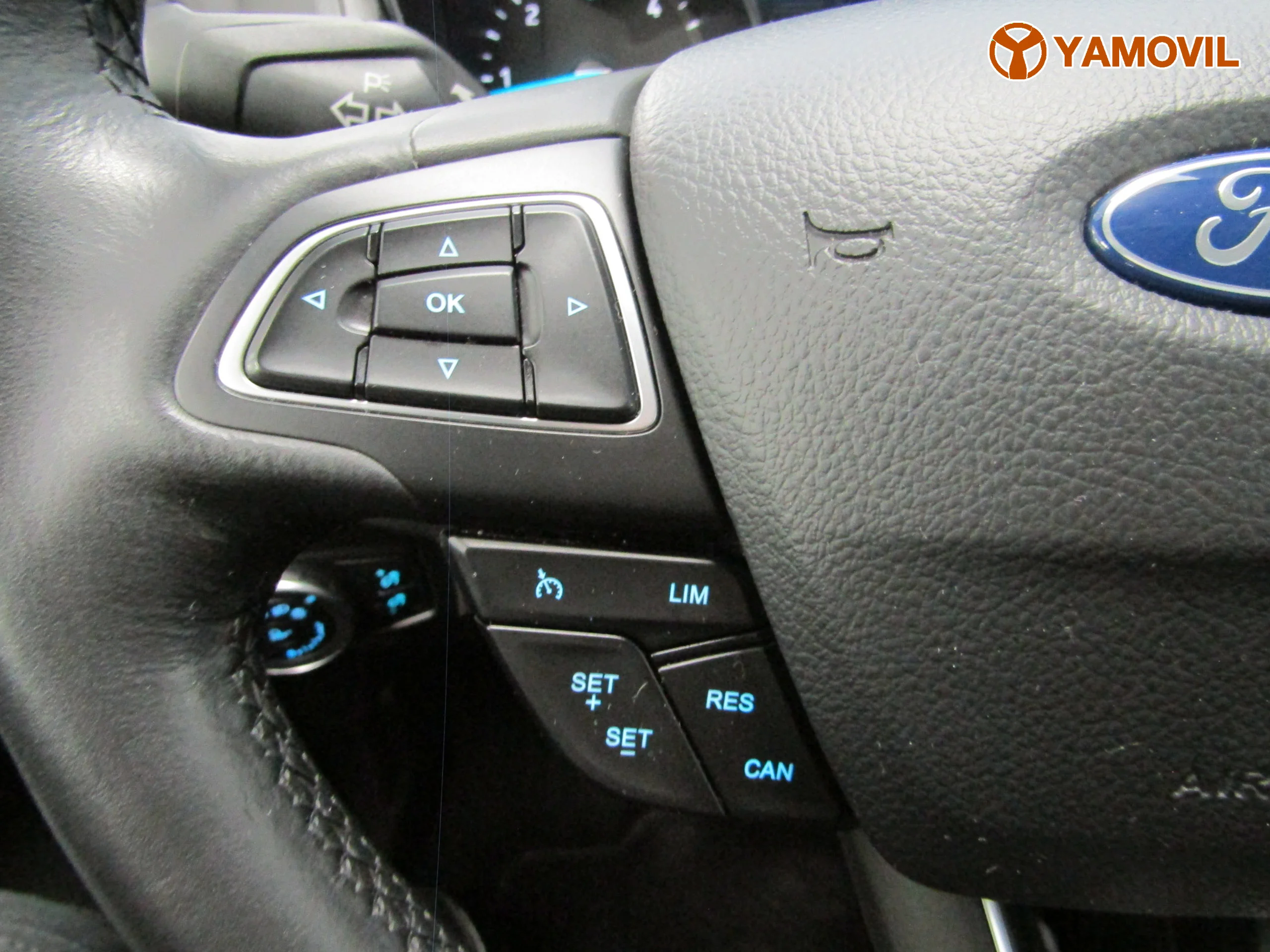 Ford Focus 1.6TDCI TREND  - Foto 34