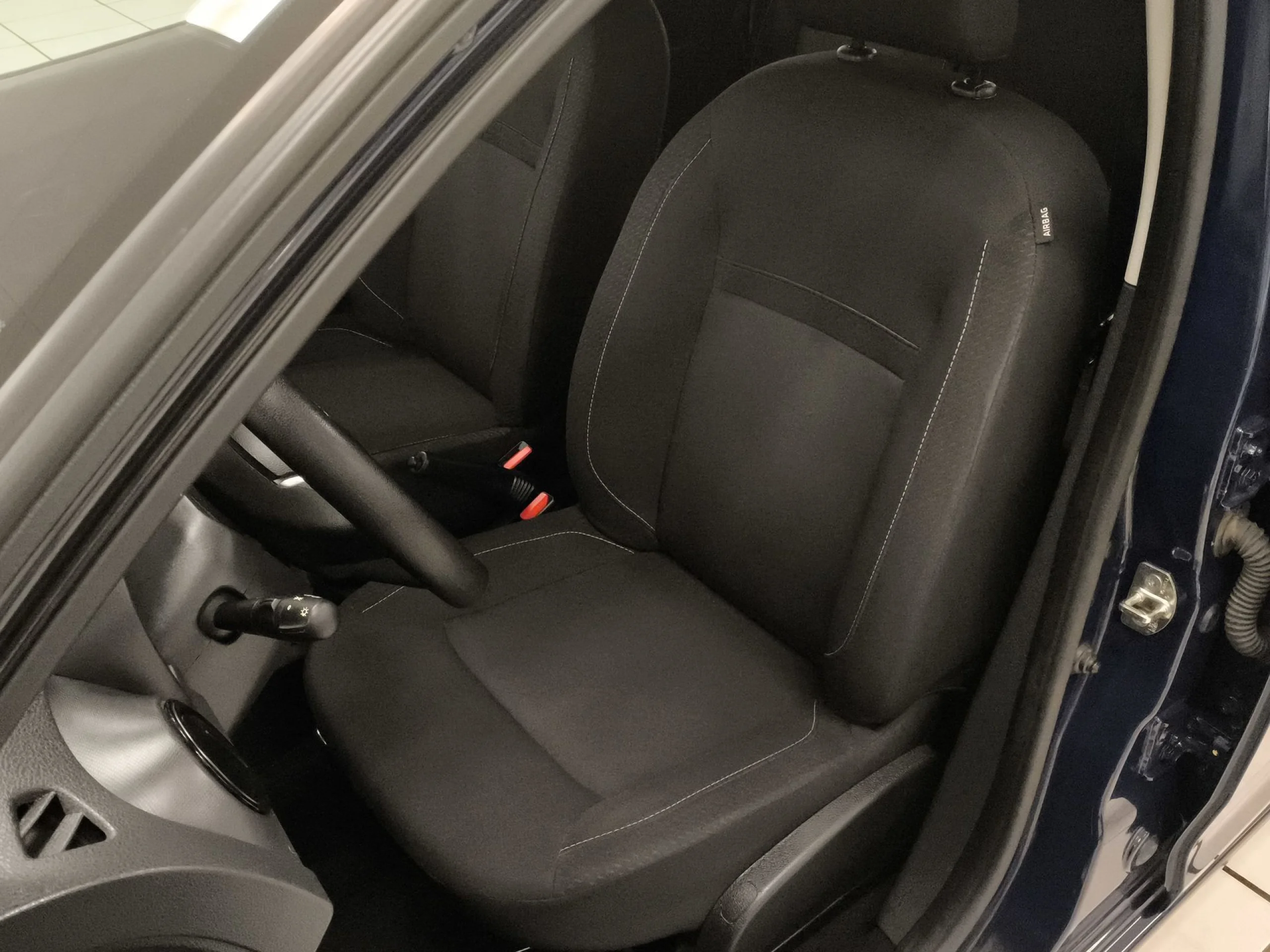 Dacia Sandero Essential 1.0 54 kW (73 CV) - Foto 8
