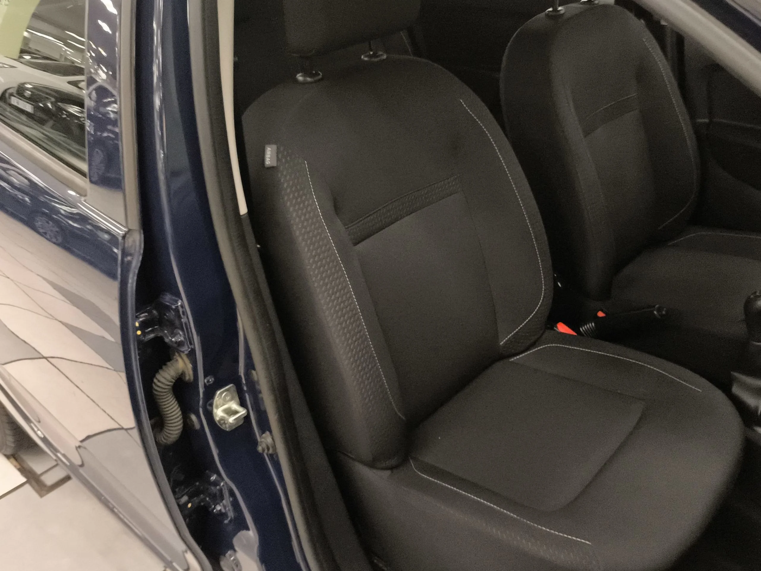 Dacia Sandero Essential 1.0 54 kW (73 CV) - Foto 18
