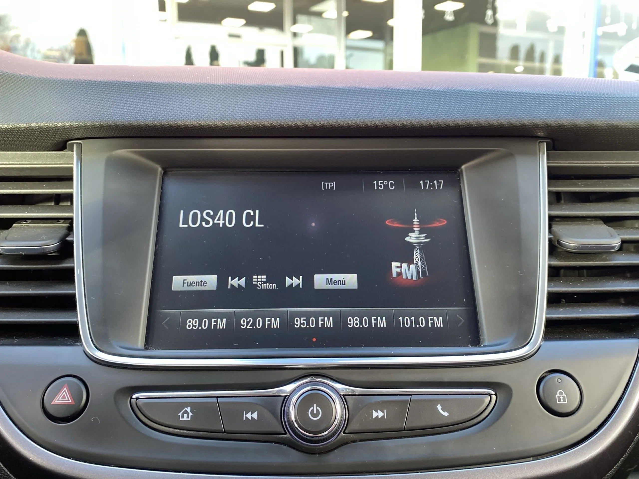 Opel Crossland X 1.2 SANDS Innovation 96 kW (130 CV) - Foto 13