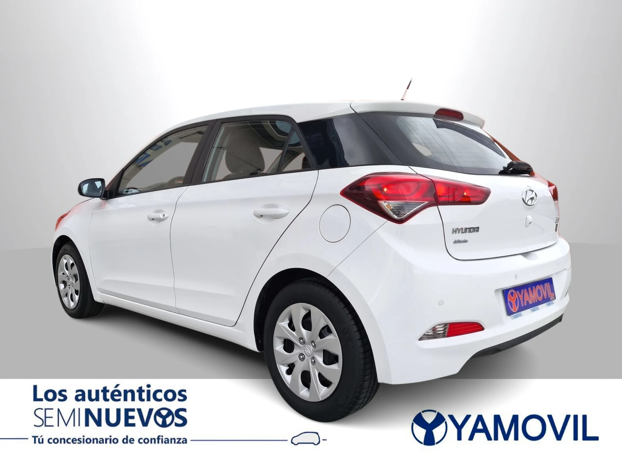 Hyundai I20 1.2 MPI Link 62 kW (84 CV) - Foto 5