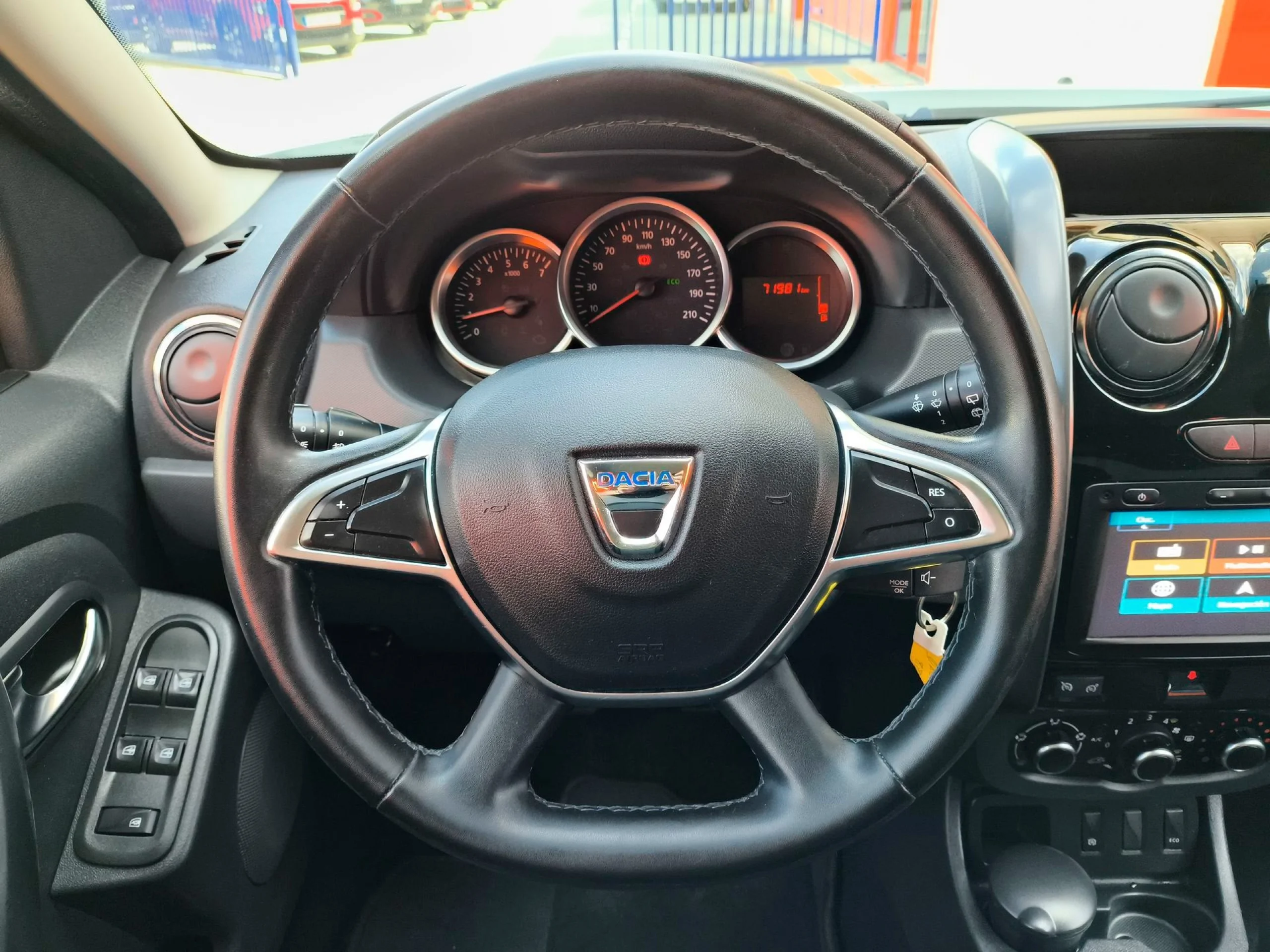 Dacia Duster dCi 110 SL Blackshadow 4x2 EU6 80 kW (109 CV) - Foto 11