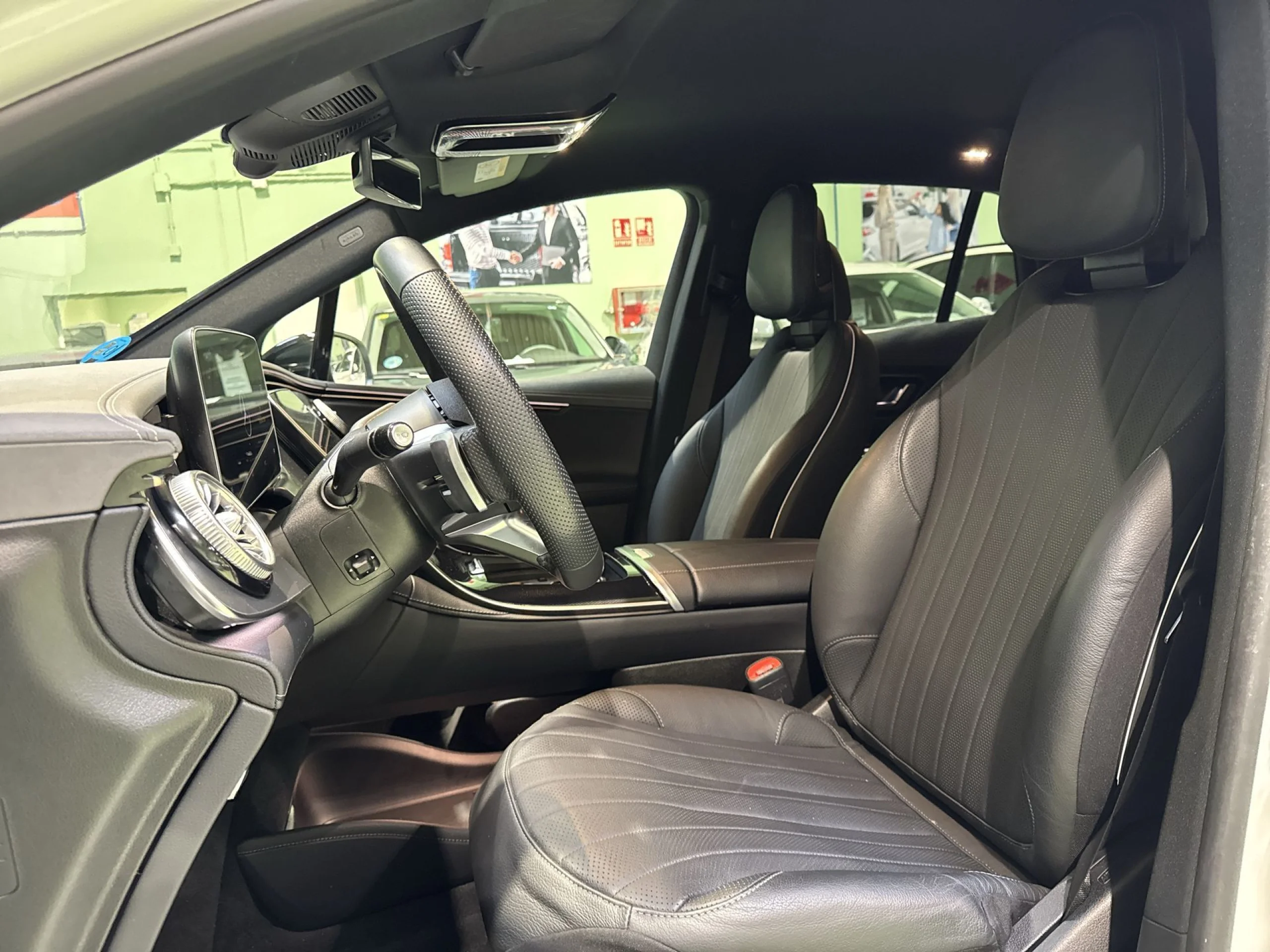 Mercedes-Benz EQE SUV 350+ Edition 215 kW (292 CV) - Foto 8